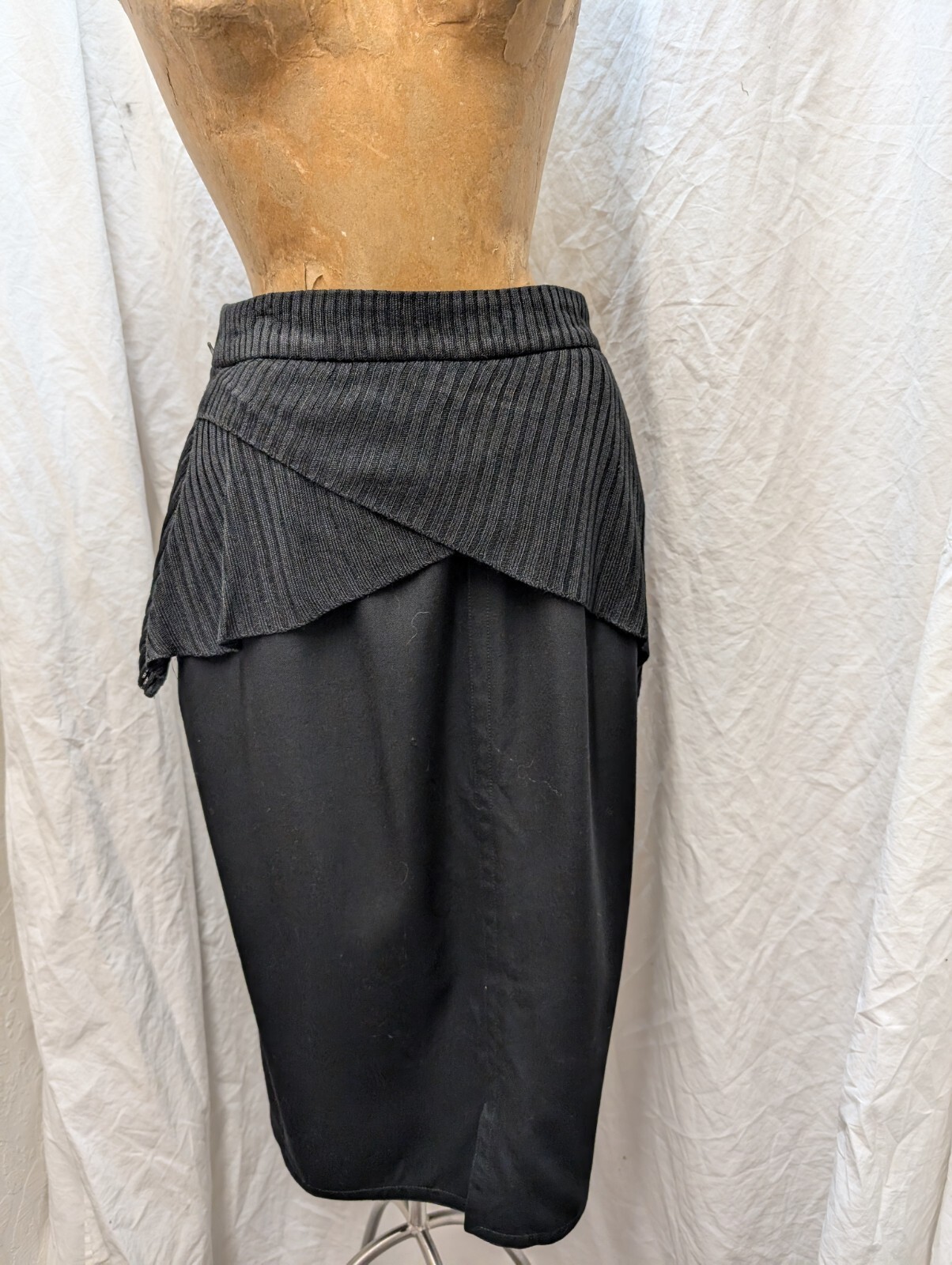 Vintage Black Draped Viscose Textured Skirt by Gianni Versace Size M