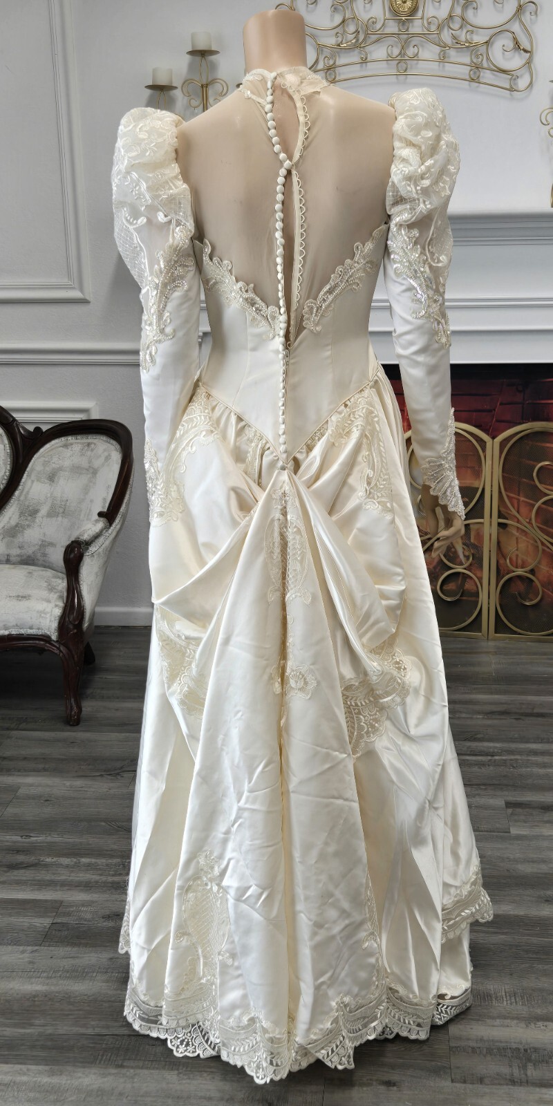 Union Made Vintage 80s Ivory Satin Sequin & Lace Long Sleeve Wedding Dress sz 10