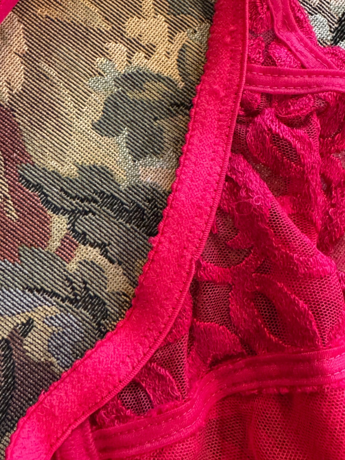 VINTAGE WACOAL 85199 ~ RED ARABESQUE SEMI SHEER FULL FIGURE UNDERWIRE BRA 36DDD