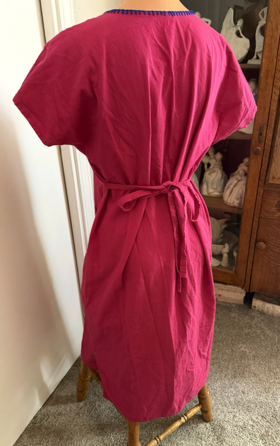 VTG 70s PINK W/ EMBROIDERY & TIE BELT COTTON RETRO MEXICAN FRIDA DRESS S-M