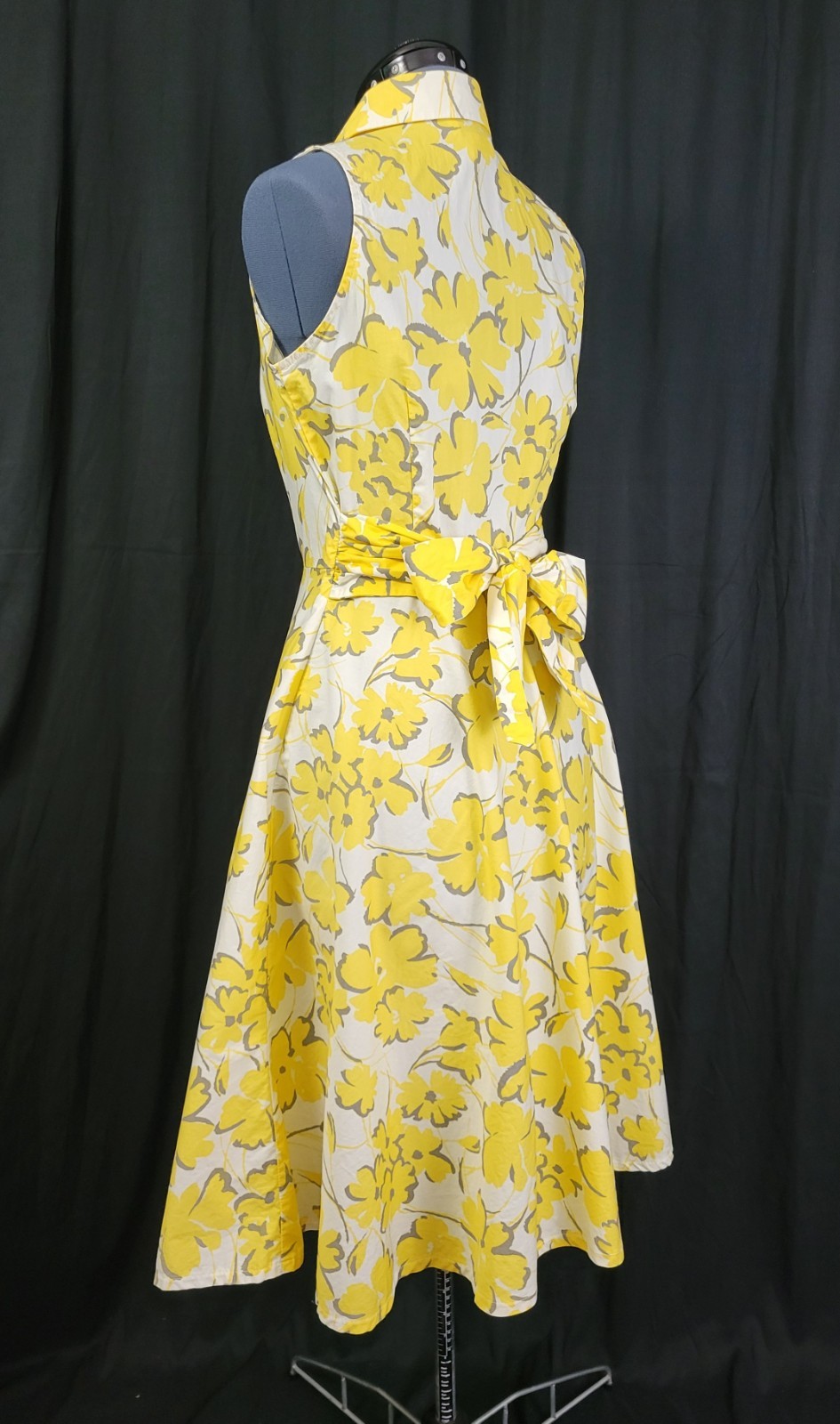 Vintage Karin Stevens White/Yellow/Grey Floral S/L Shirt Dress w Tie Size 10P