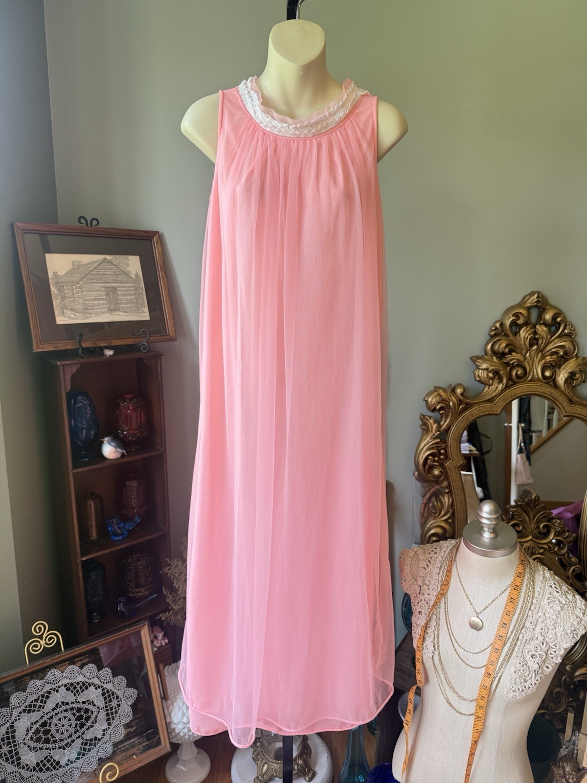 1960s PEACH CHIFFON OVER NYLON DUAL LAYER NEGLIGEE ROUND COLLAR LINGERIE *READ