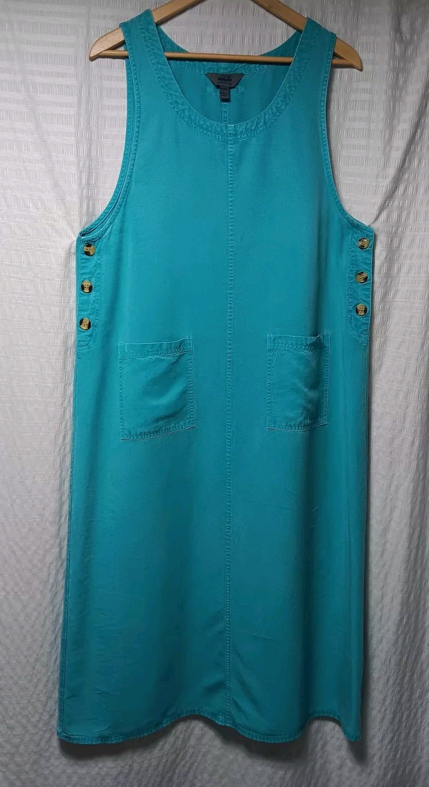 Amy K Su AKS Maxi Dress. Sleeveless, Front Pockets, Side Buttons. 💯 Tencel . LP