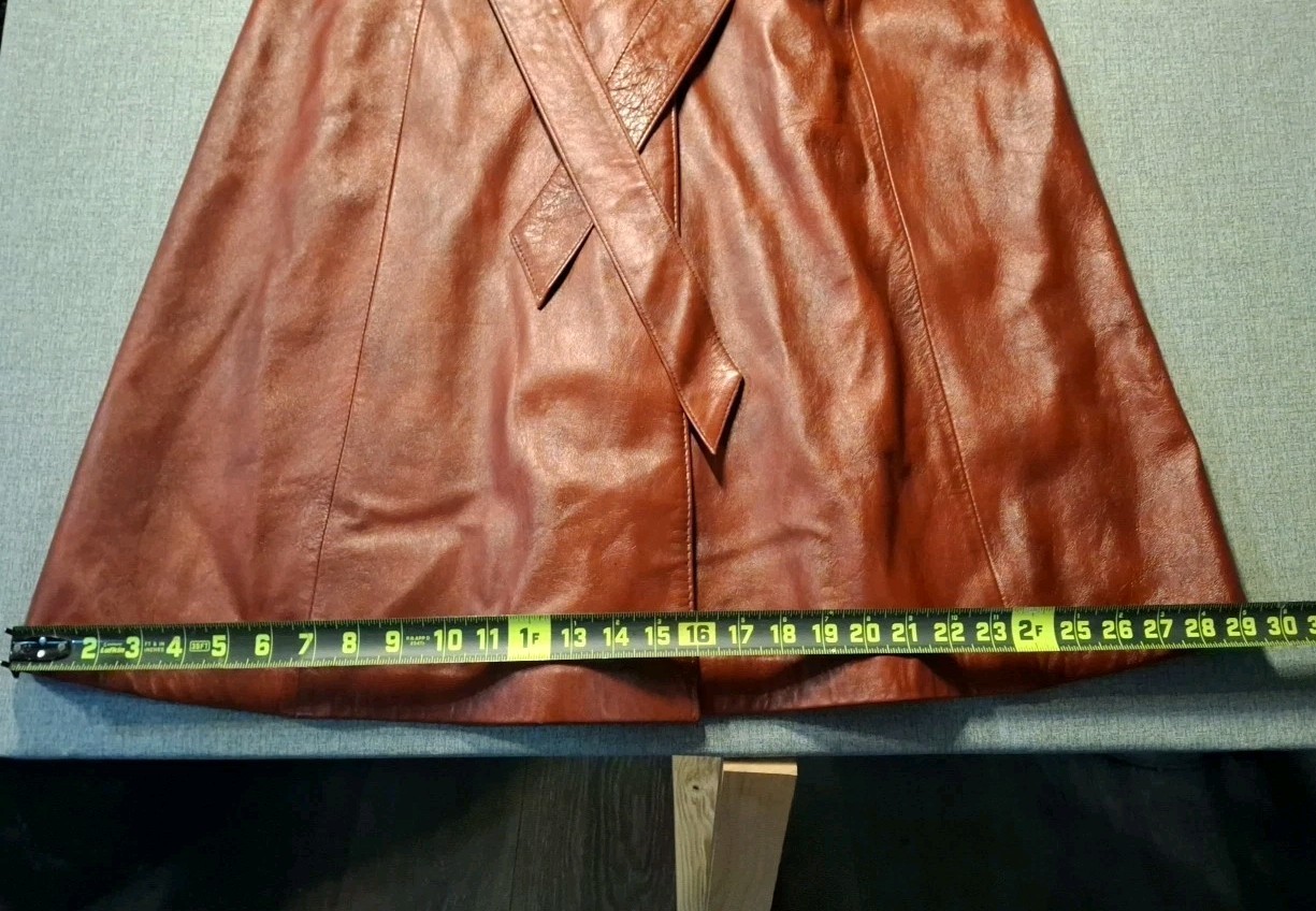 Vintage Ami Leather Ltd Fitted Lined Women&rsquo;s Flared Trench Coat BURGUNDY Sz 10