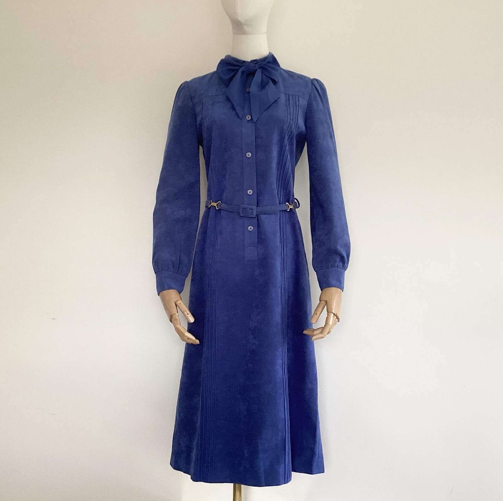 Vintage 80s Nat Kaplan Couture Blue Ultra Suede Long Sleeved Midi Shirt Dress: 6