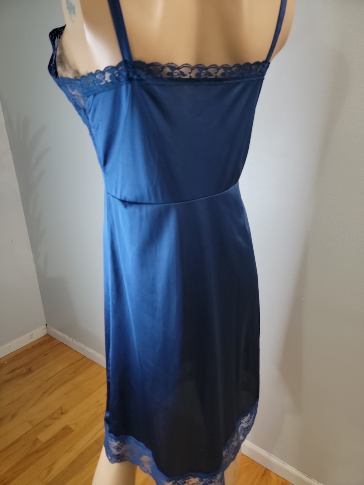 Greenco Maid Tricot Nylon Royal Blue Full Slip Lace Detail Size 38