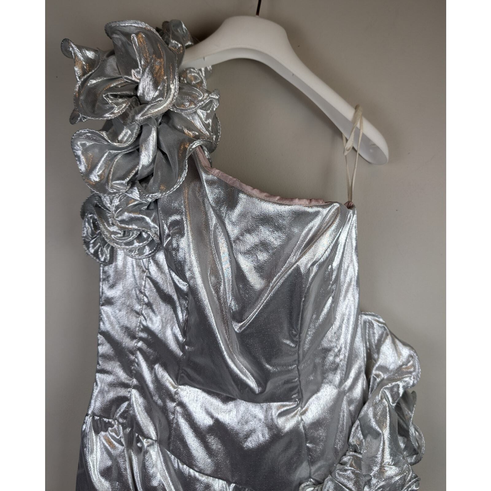 NWT Vtg Mike Benet Formals Ruffle One Shoulder Column Dress Metallic Silver 10