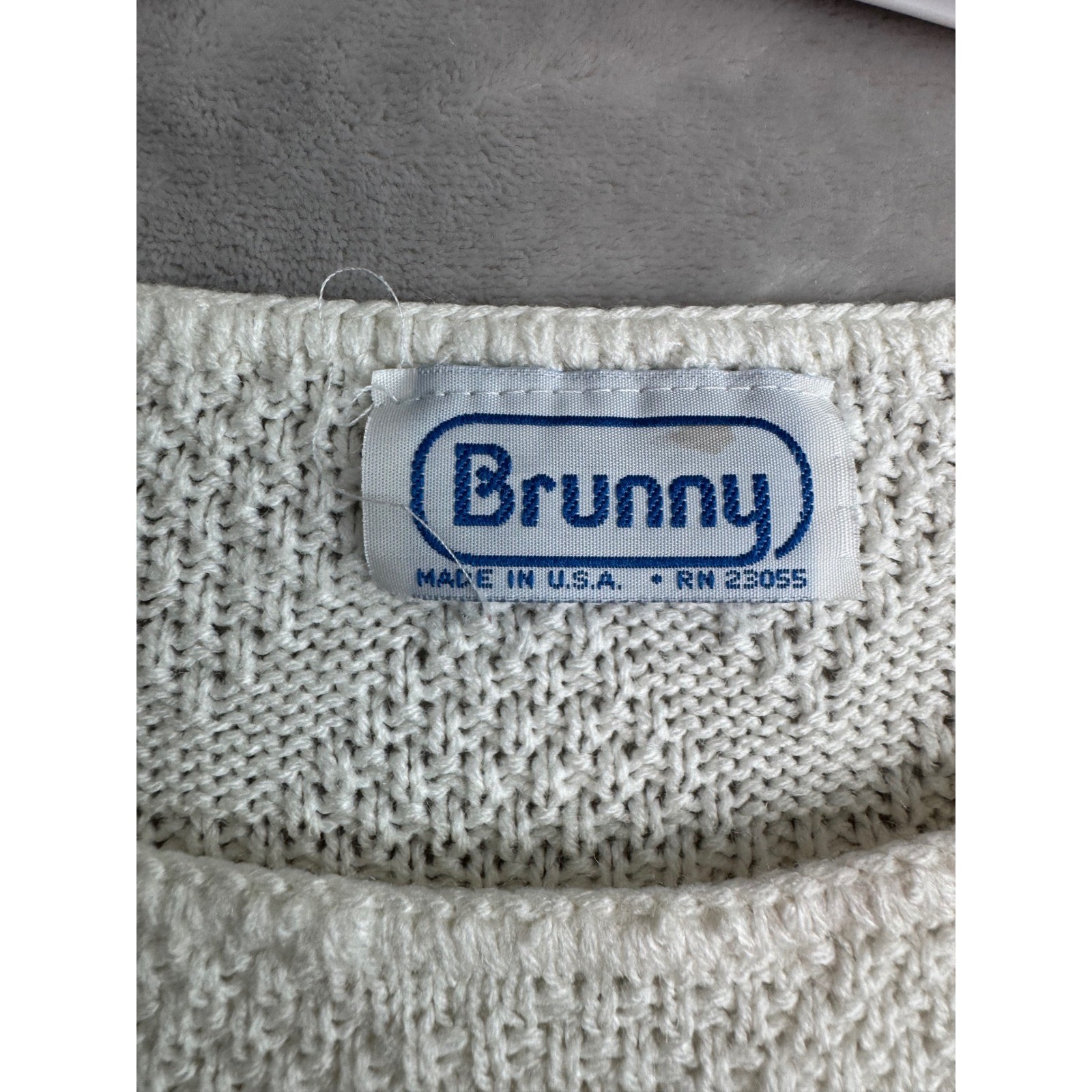 Vintage Brunny White Striped Diamond Knit Sweater Vest Sleeveless Crew Neck USA