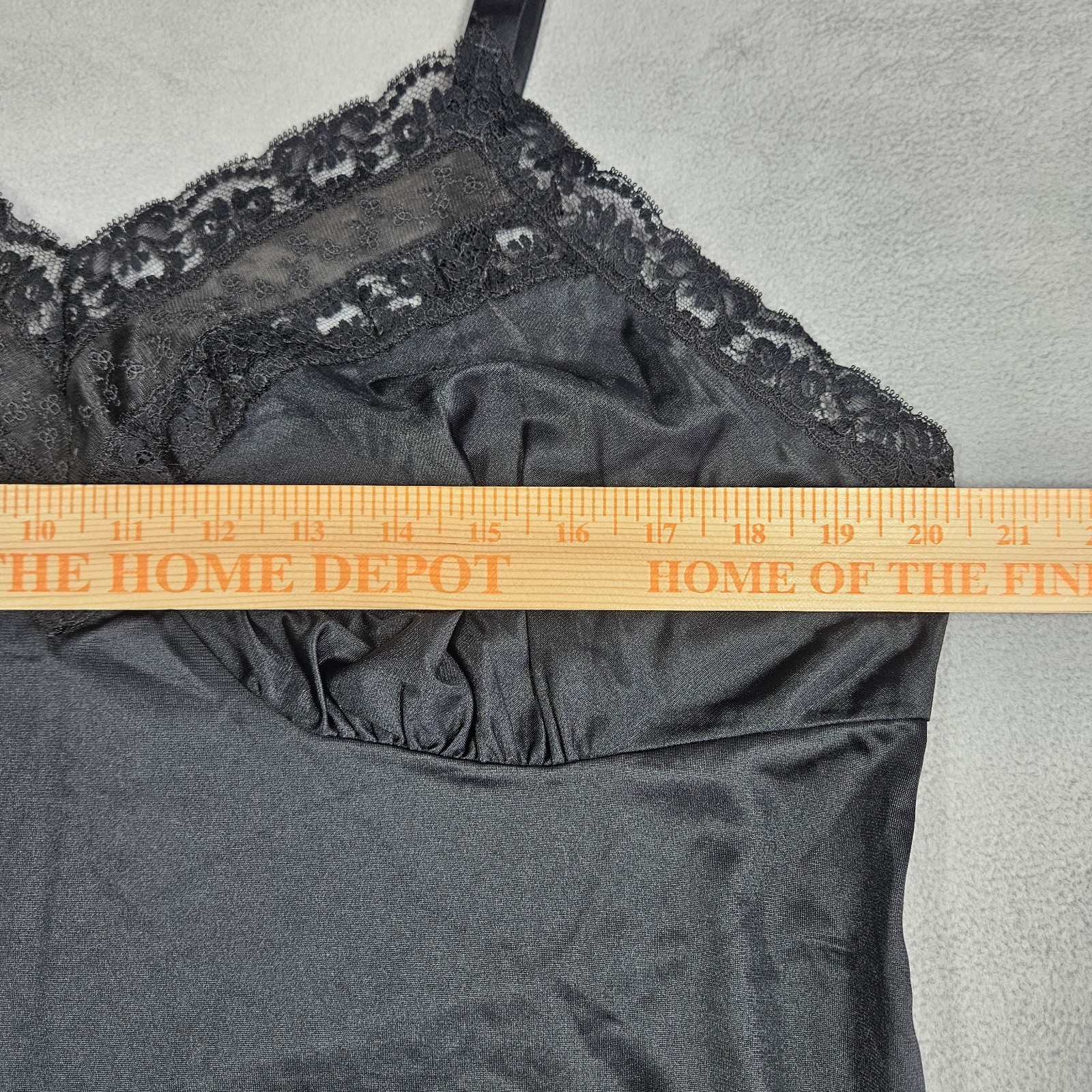 Vintage Lorraine Slip Womens 44 Dress Lingerie Delicate Lace Goth Babydoll