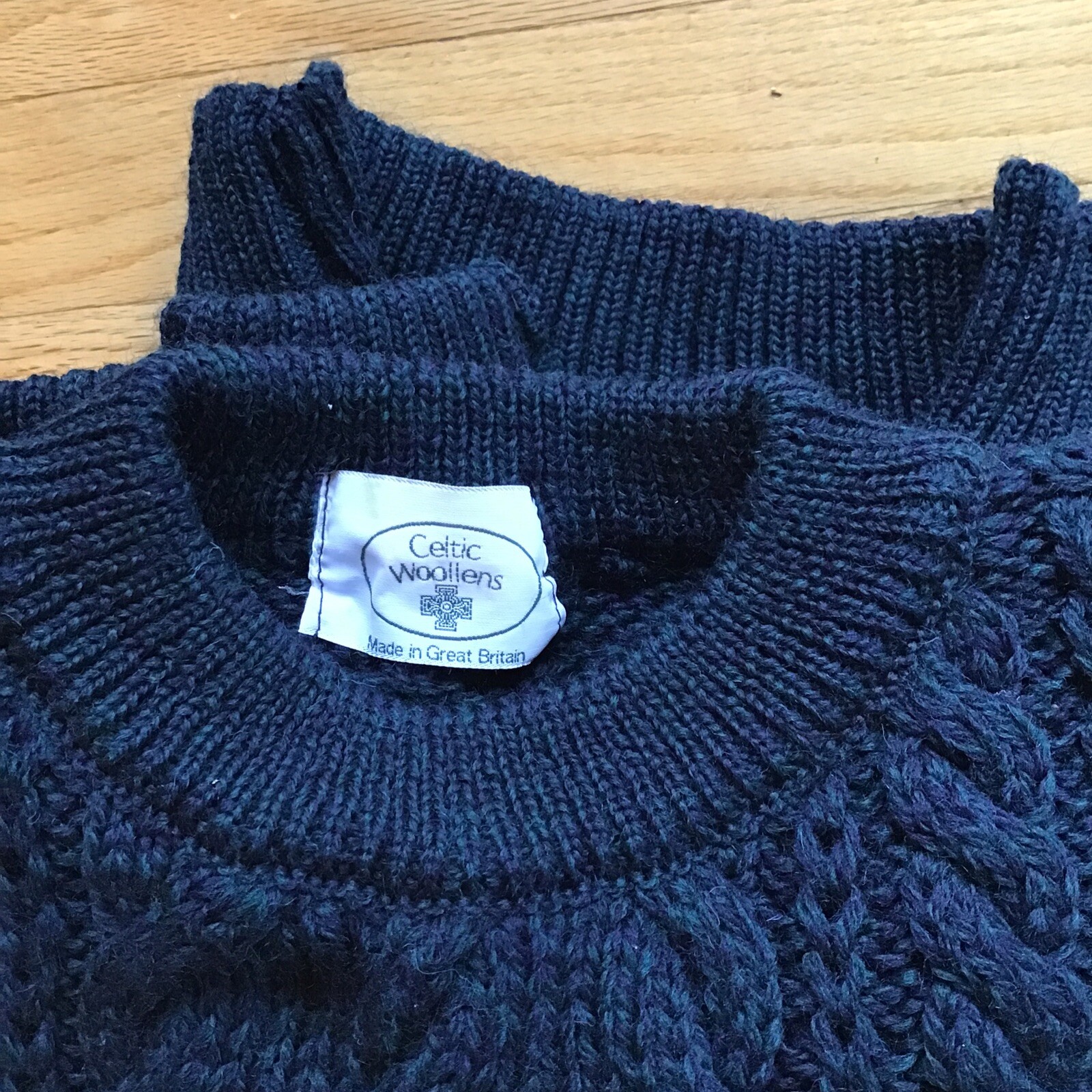 Celtic Woolens Variegated Bl/Gr Unisex Cableknit Fisherman Sweater, SM-MED,*READ