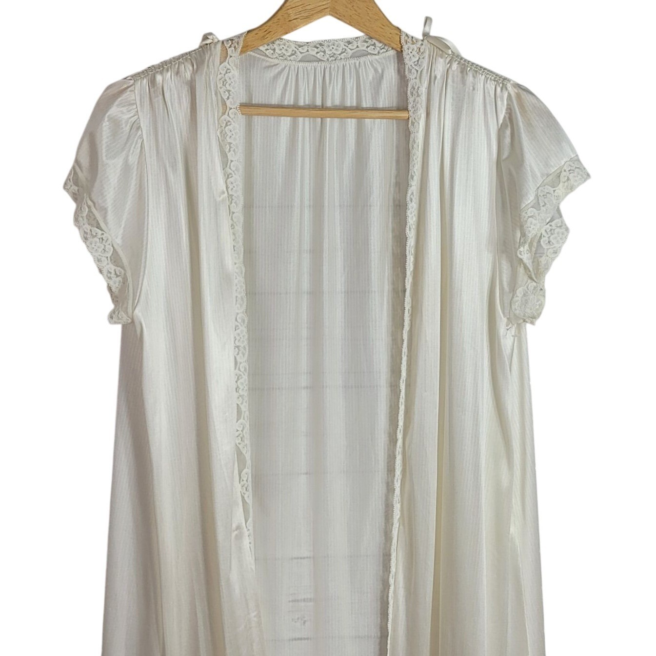 Miss Elaine Long Robe Peignoir Cream Large Lace Stripe ILGWU Nylon USA VTG READ