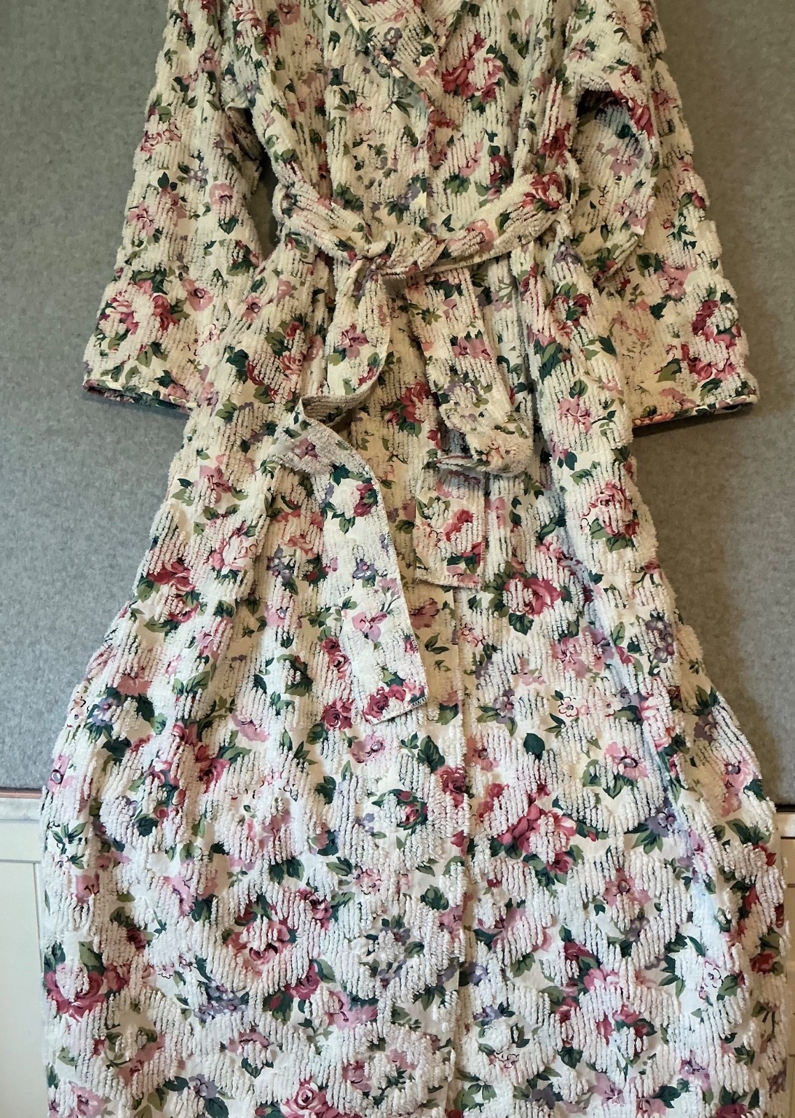 Vintage 60s Stan Herman Herbcraft Chenille Floral Belted Robe Women&rsquo;s Med/Large