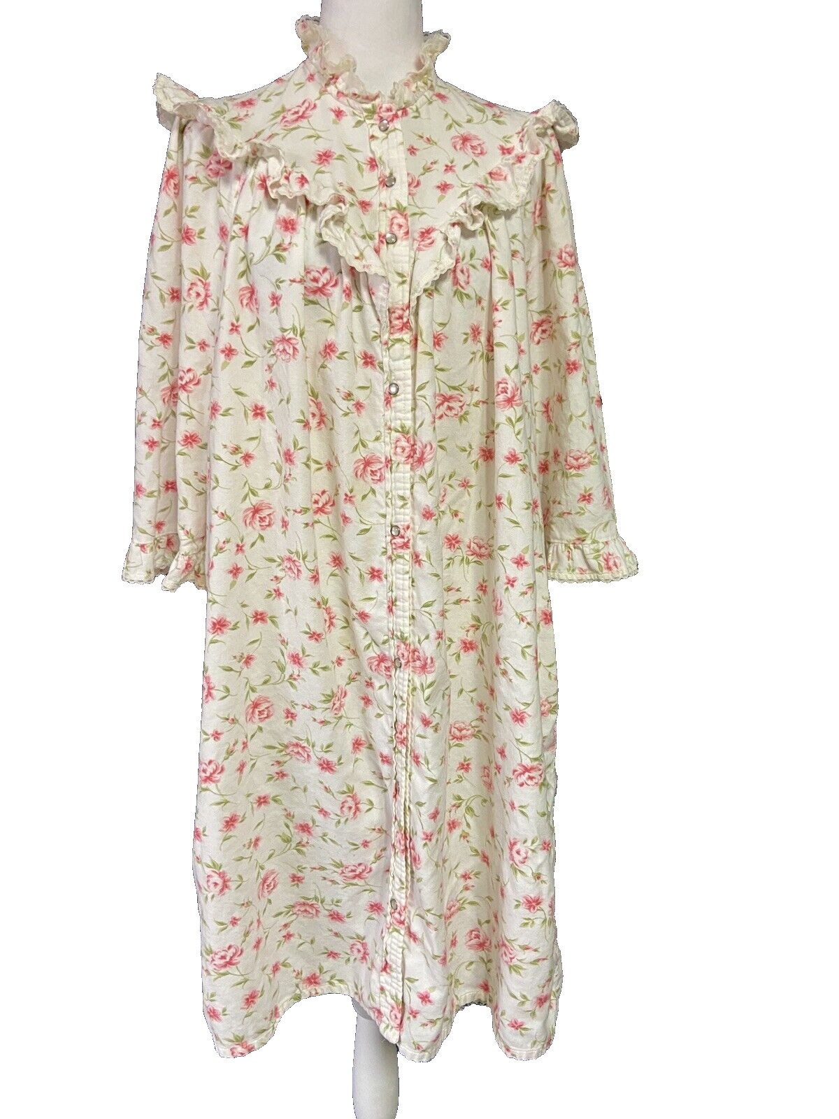 Carriage Court Womens Vintage Robe Medium Cream Light Pink Flowers Romantic