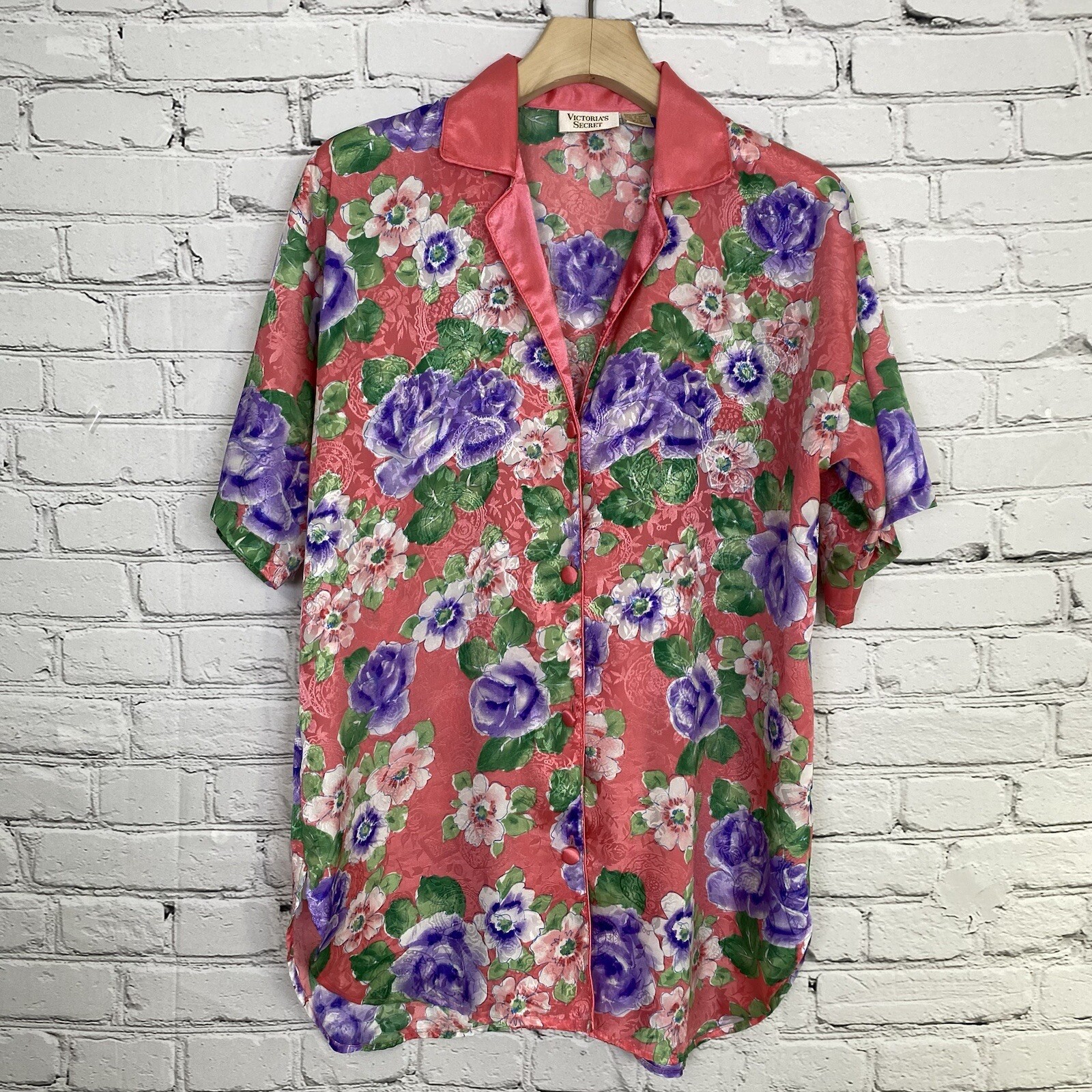 Vintage Victoria&rsquo;s Secret Gold Label Satin Night Shirt Size P/S Pink Floral