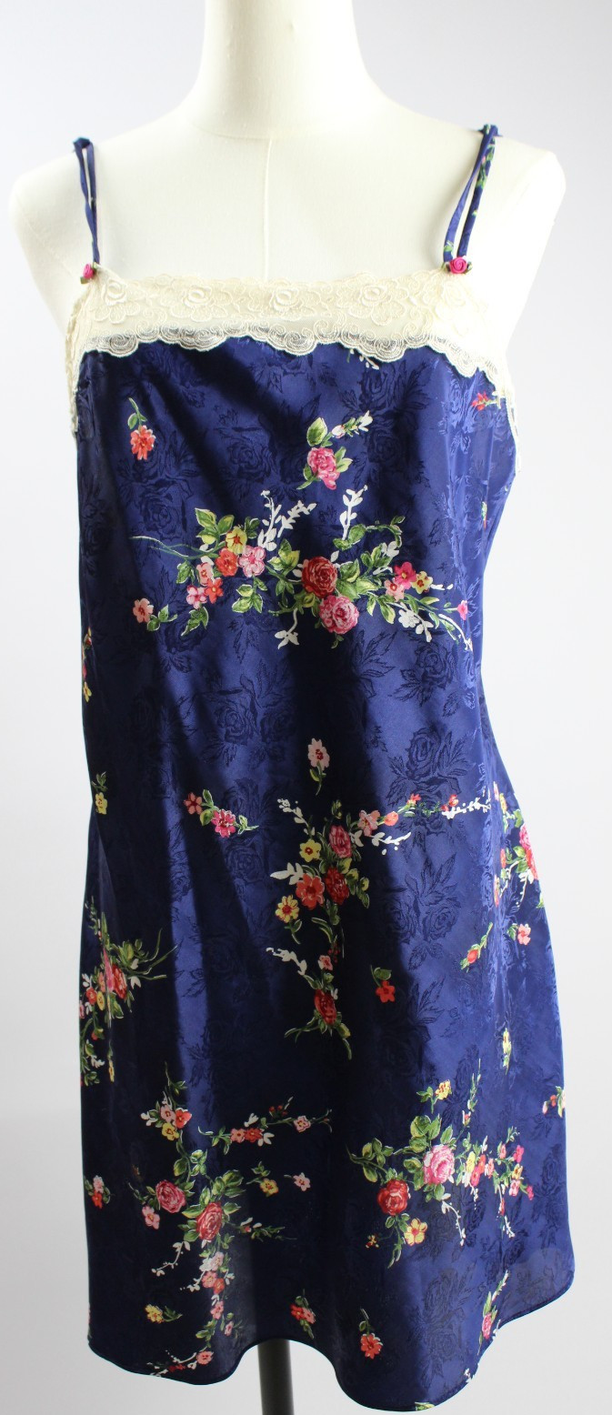 Vintage Inner Most Blue Short Nightgown – Sz M Floral Satin, Lace Trim