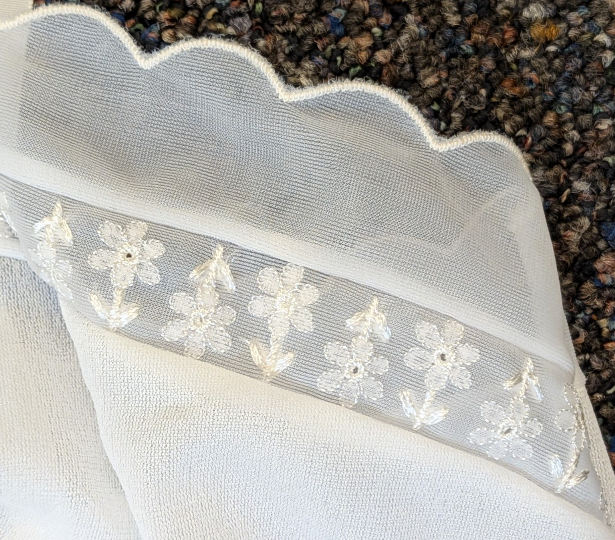 Vintage Hollywood Vassarette Munsingwear S 34 Crepelon Nylon Floral Lingerie USA