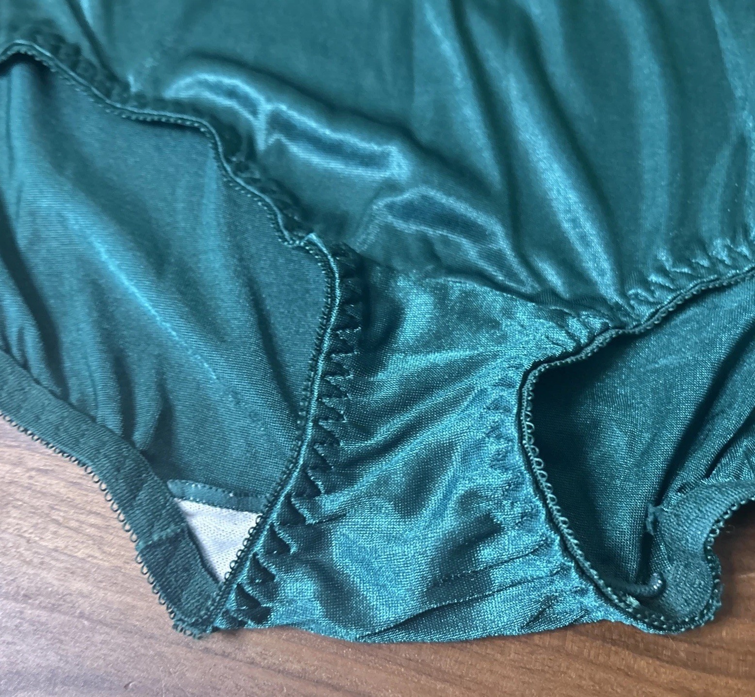 Vtg LANE BRYANT Intimates 26/28 Second Skin Stretch SATIN Panties Brief Emerald