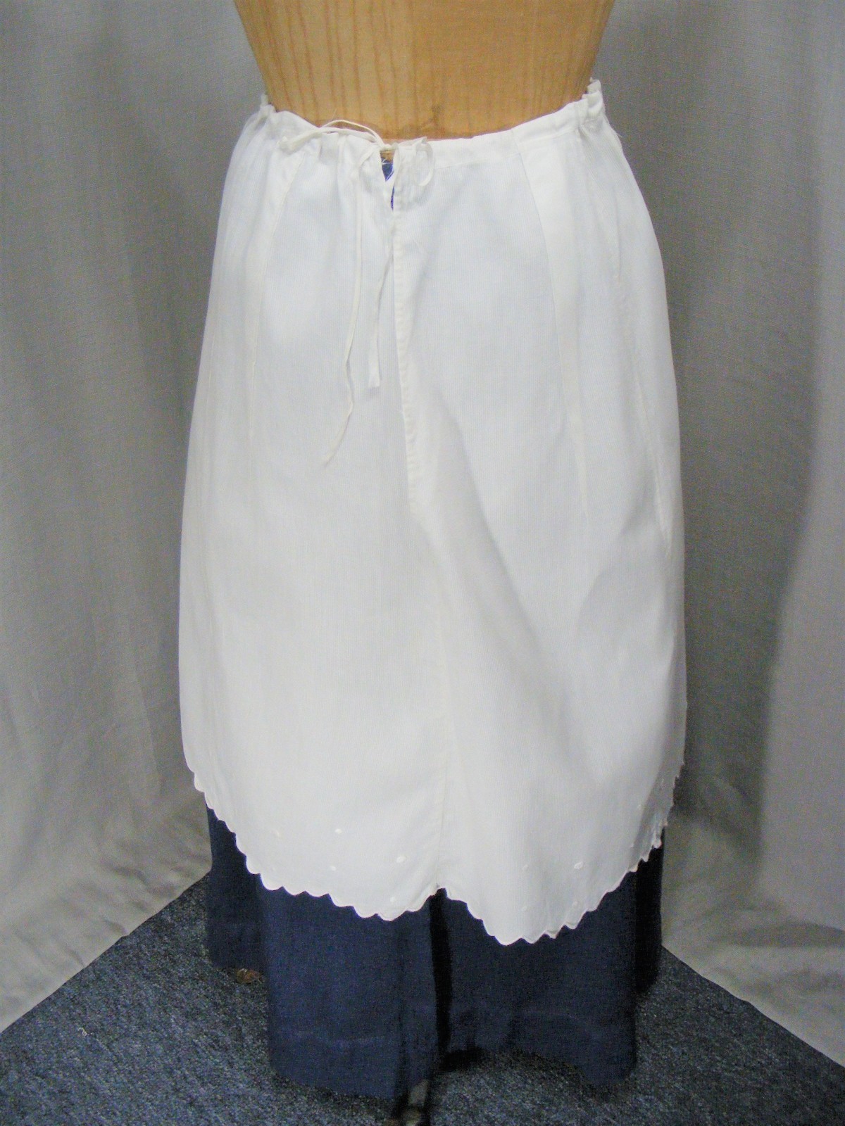VICTORIAN OVER SKIRT WHITE FAILLE OVERSKIRT COTTON SKIRT COVER VINTAGE M