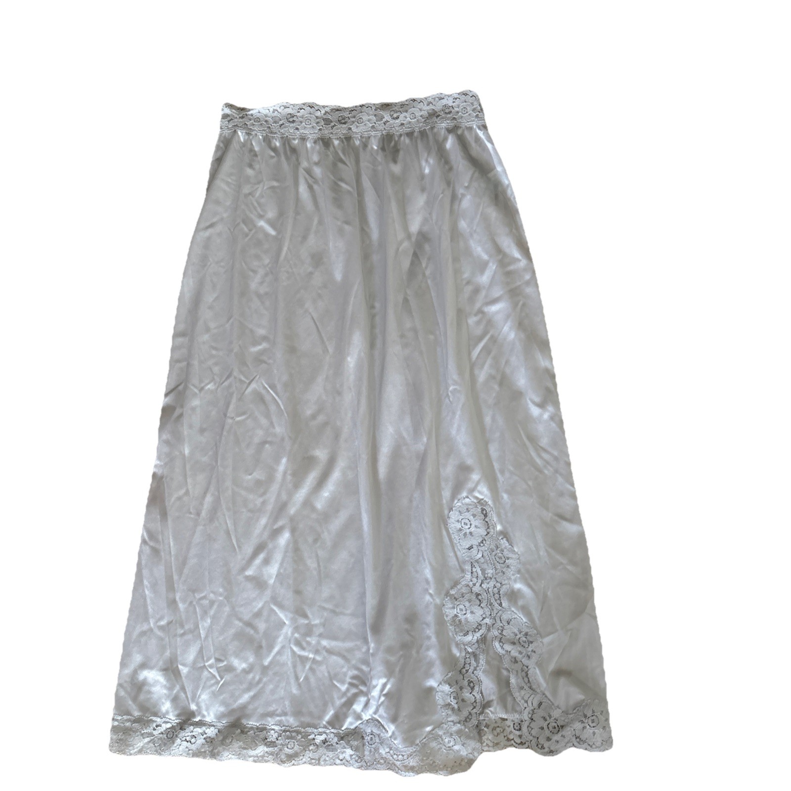 Vassarette Vintage Powder Blue Nylon Half Slip With Lace Trim Waist And Hem S
