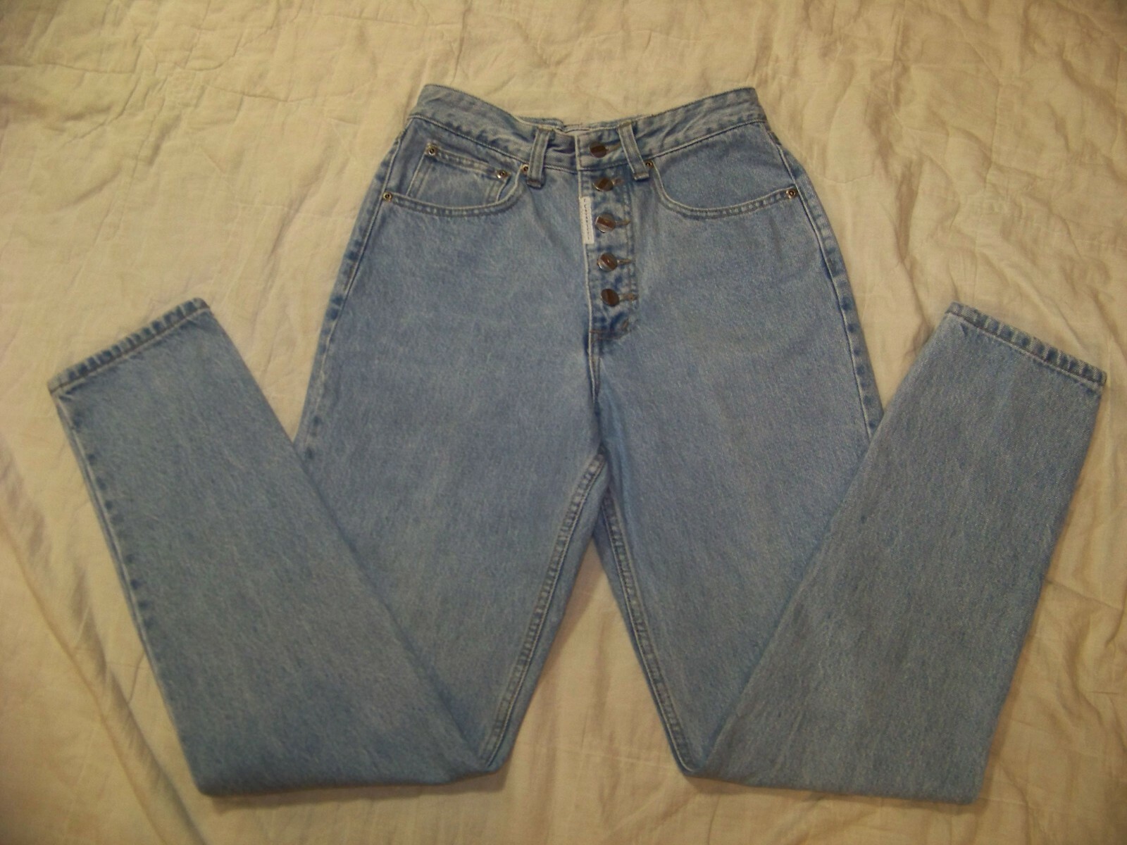 Women&rsquo;s Vintage Z. Cavaricci Button Fly Jeans – Size 29- Measures 27 x 32