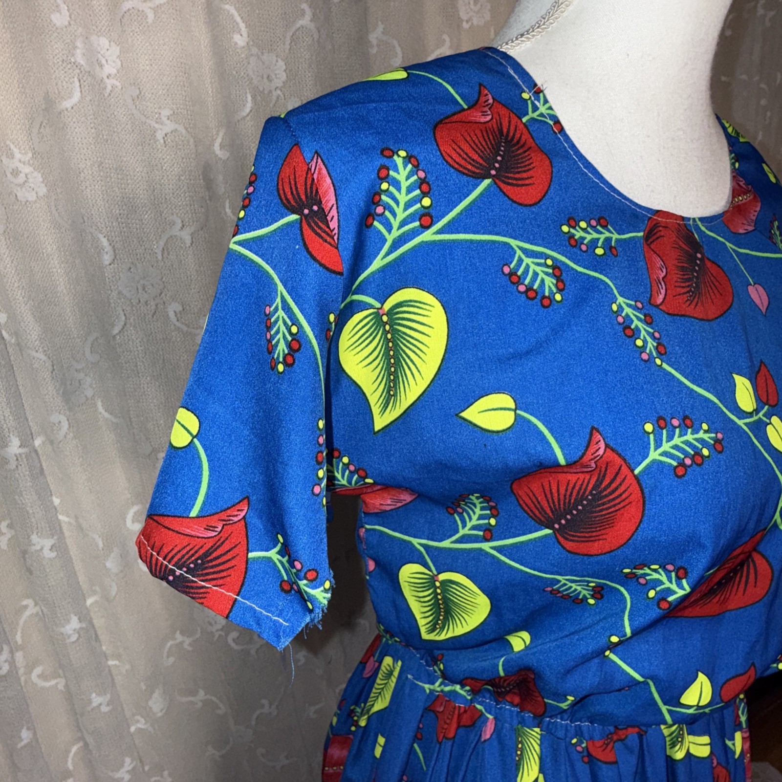 VTG Handmade Floral Print Opaque Shift Dress Size Small/Medium Needs Repair AsIs