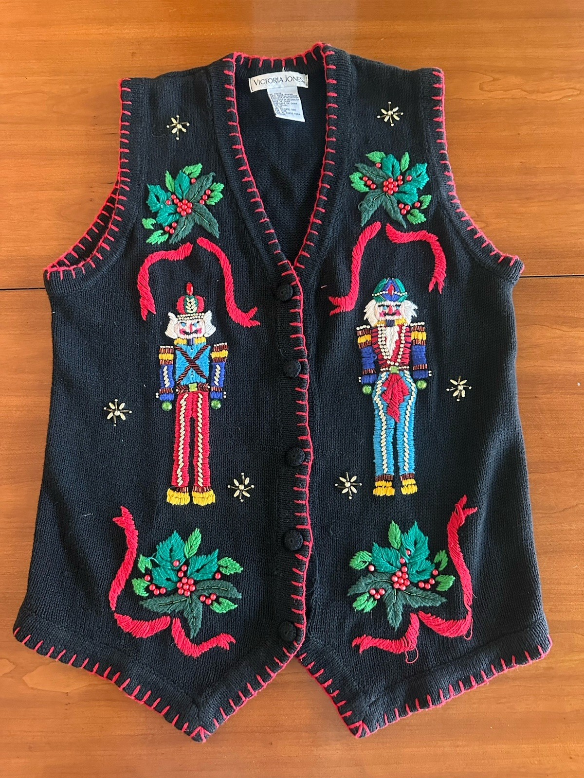 Vintage Victoria Jones Christmas Nutcracker Embroidered Black Sweater Vest S