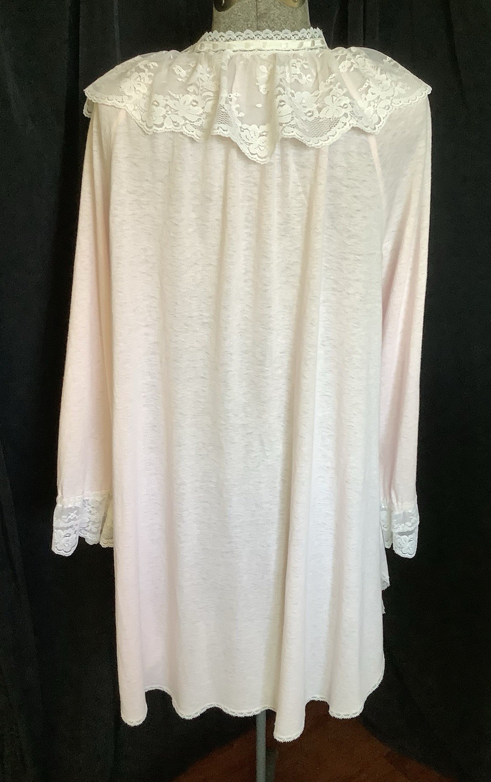 Vintage 1980s Saks Fifth Ave Carole Hochman 100% Cotton Nightgown Pink Lace M
