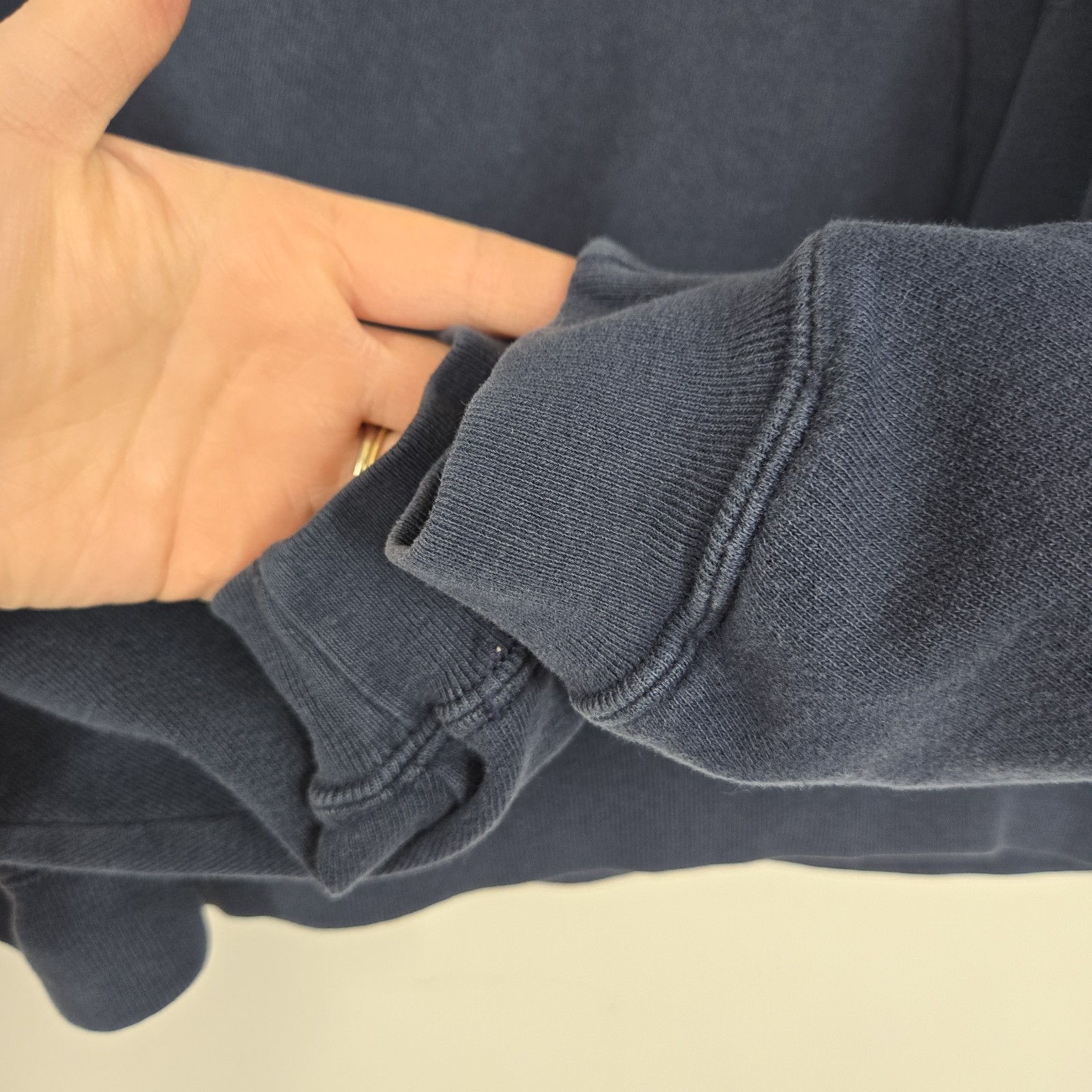 Guess Blue Embroidered Guess Colors Crew Neck Sweatshirt 1990s OSFM Cropped Boxy