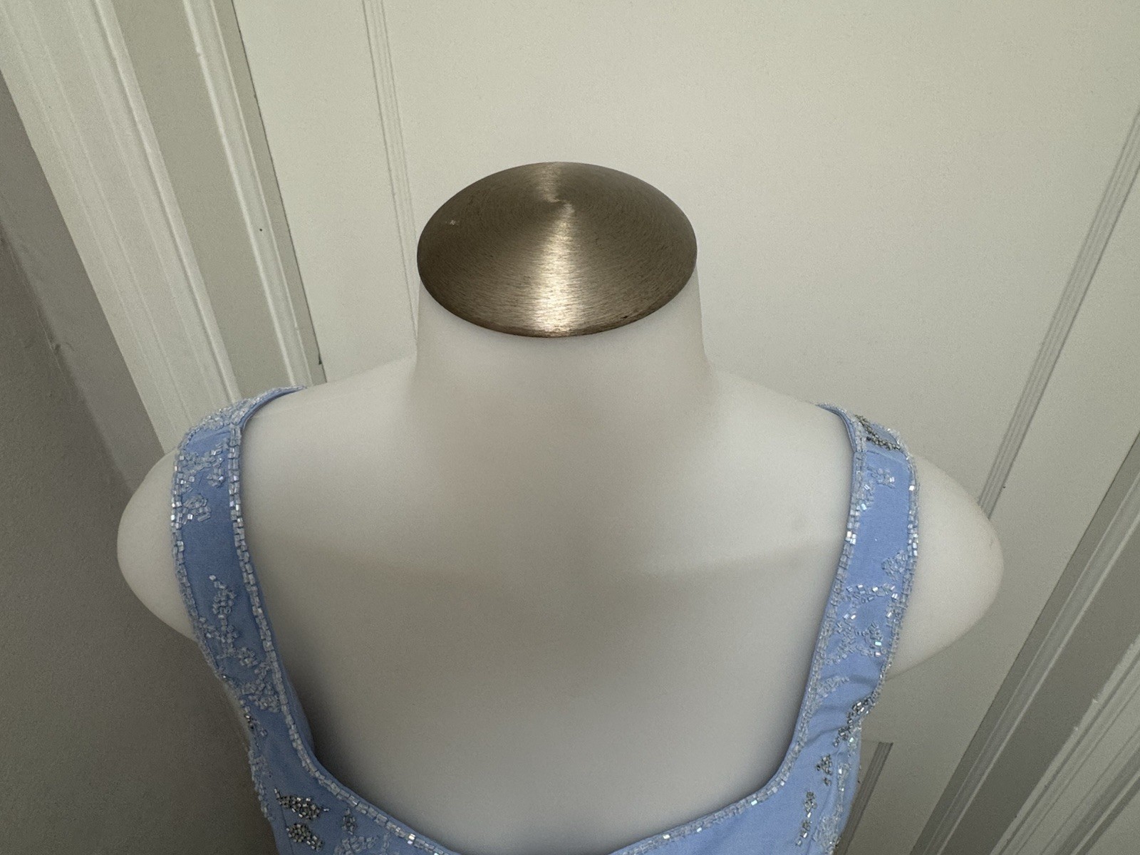Jean De Lys Periwinkle Blue Sequin Embellished Column Gown Evening Formal Size 6