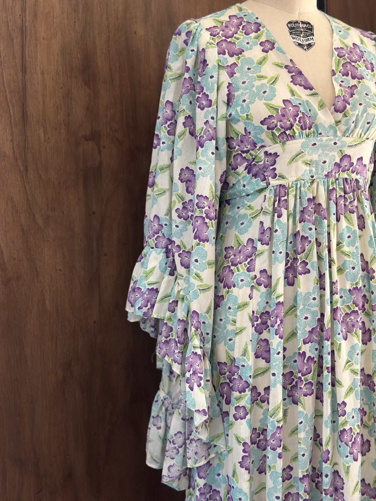 Vintage 70’s Floral Boho Maxi Butterfly Sleeve Maxi Dress XS/S Boho Hippie