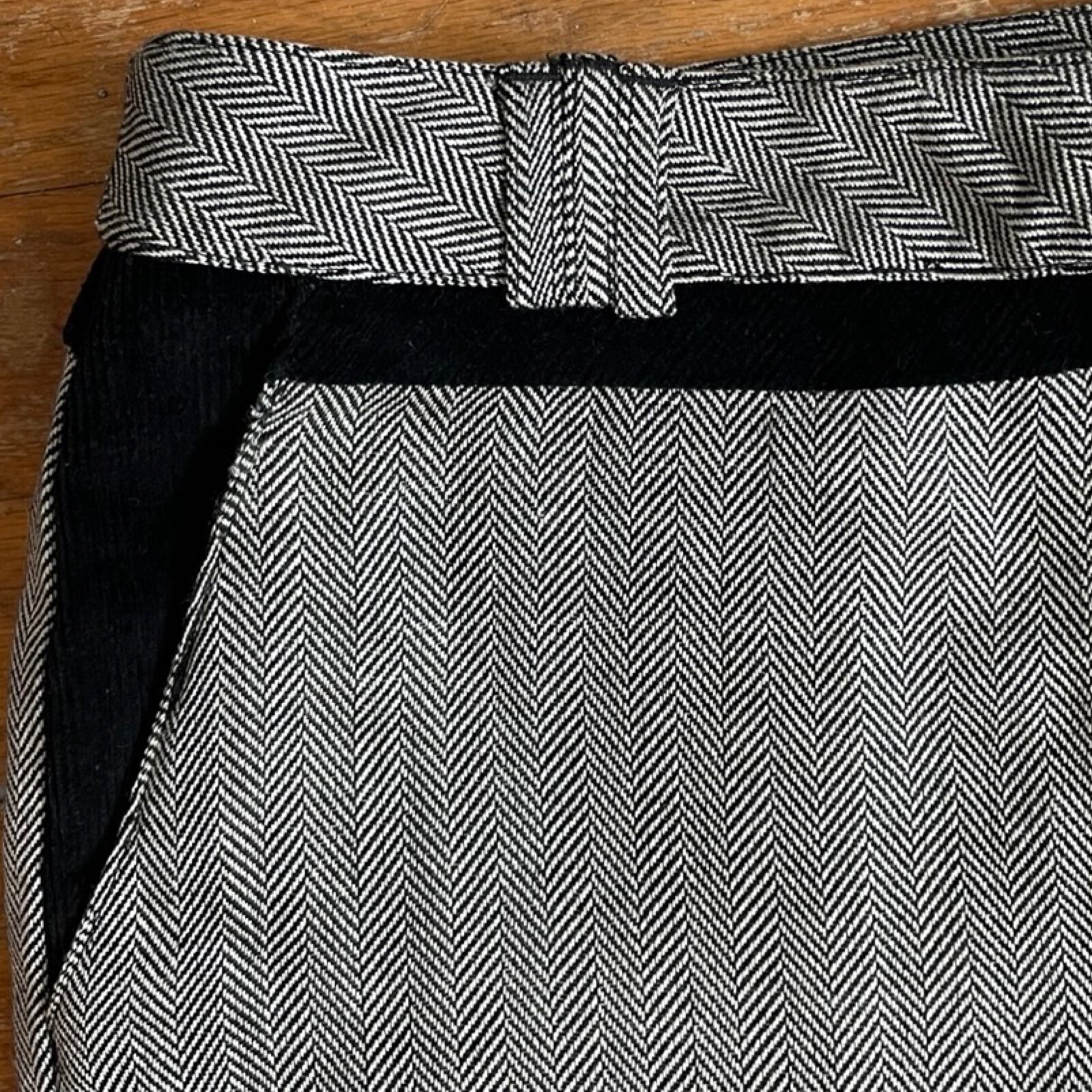 Vintage Herringbone Pants Size Large 33&Prime; Waist 1990s Oscar de la Renta Trousers