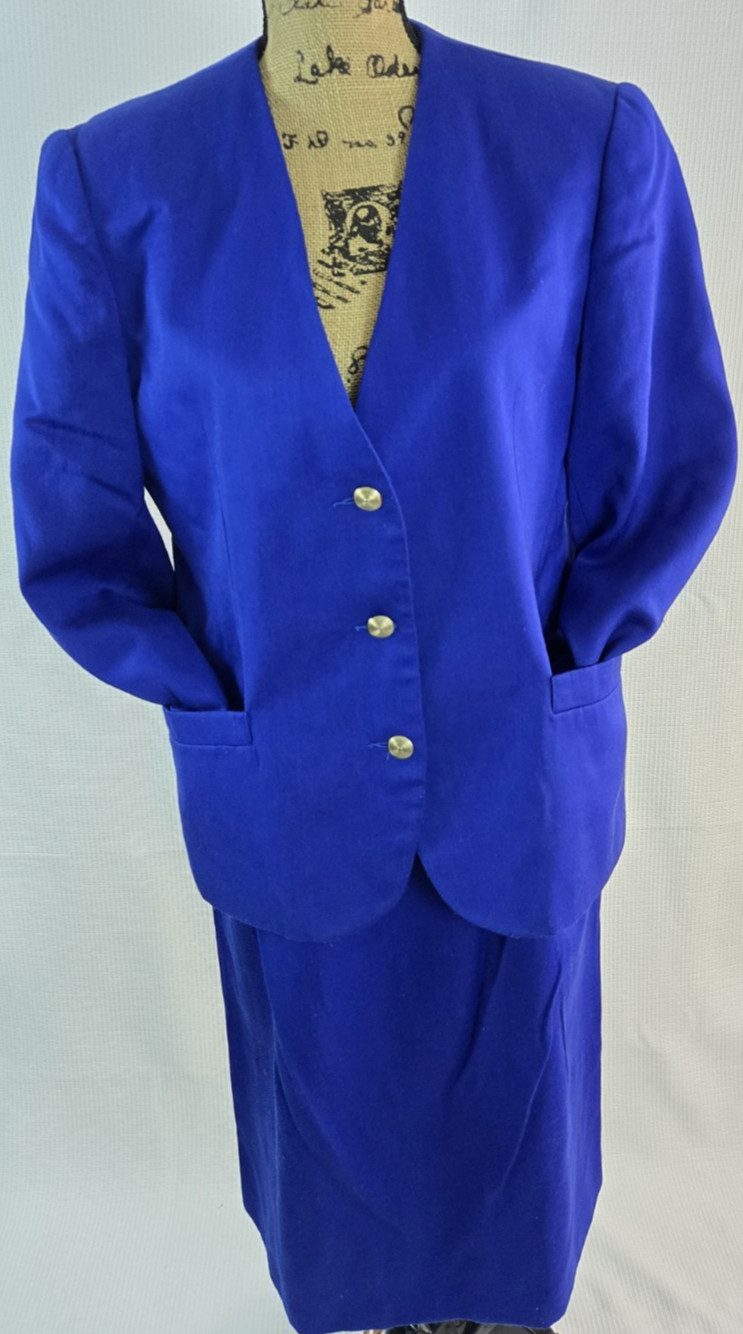 Russ women&rsquo;s Navy Blue Pocketed Jacket midi Skirt Suit separates size 10