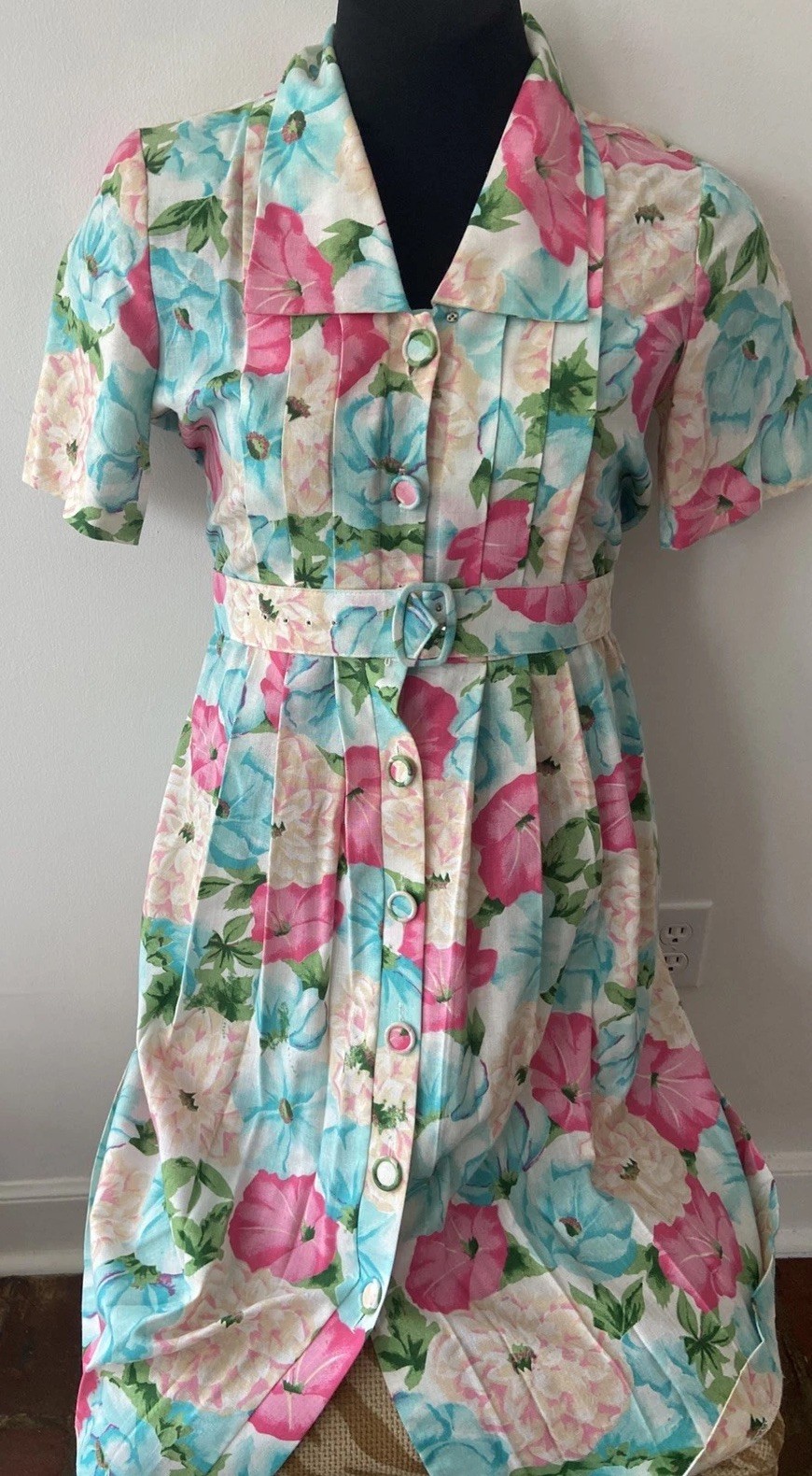 Vintage Shirtwaist Petite Dress Spring Summer Floral Pockets Pleats Belt Melissa