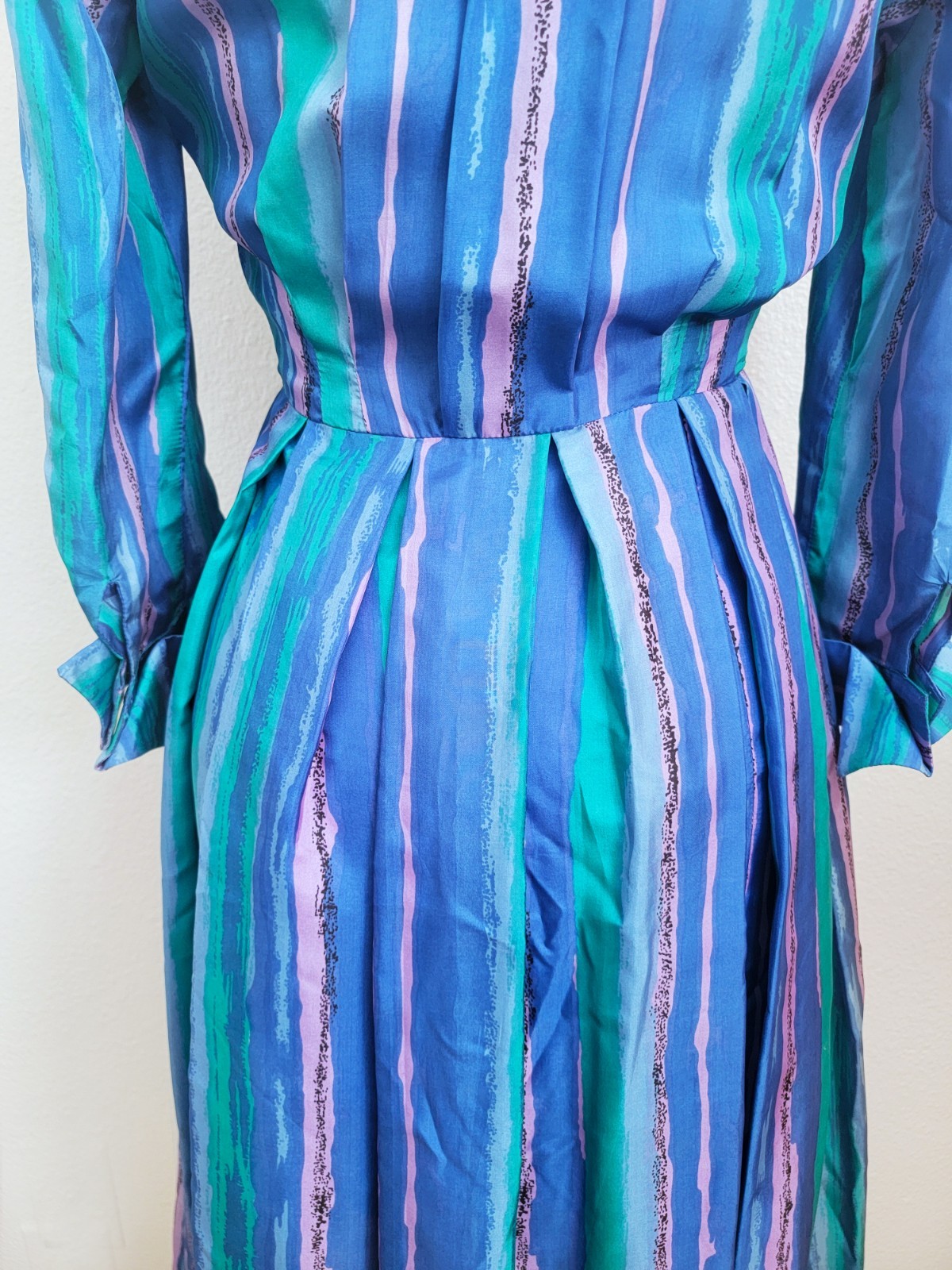 Unworn 1950s Vintage Julie Miller SILK Shirtwaist DRESS Vivid BLUES XS-S