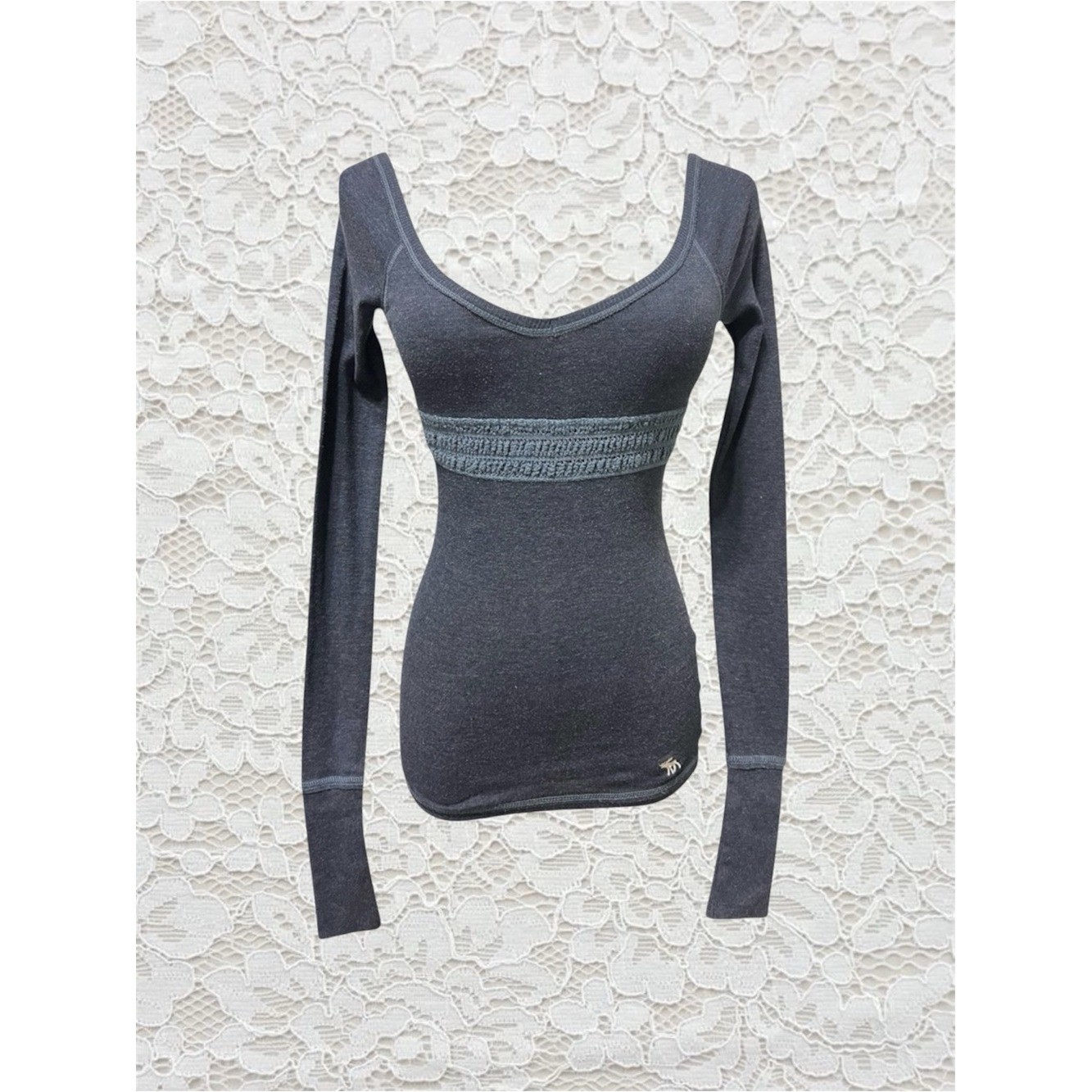 vintage abercrombie babydoll fitted long sleeve top