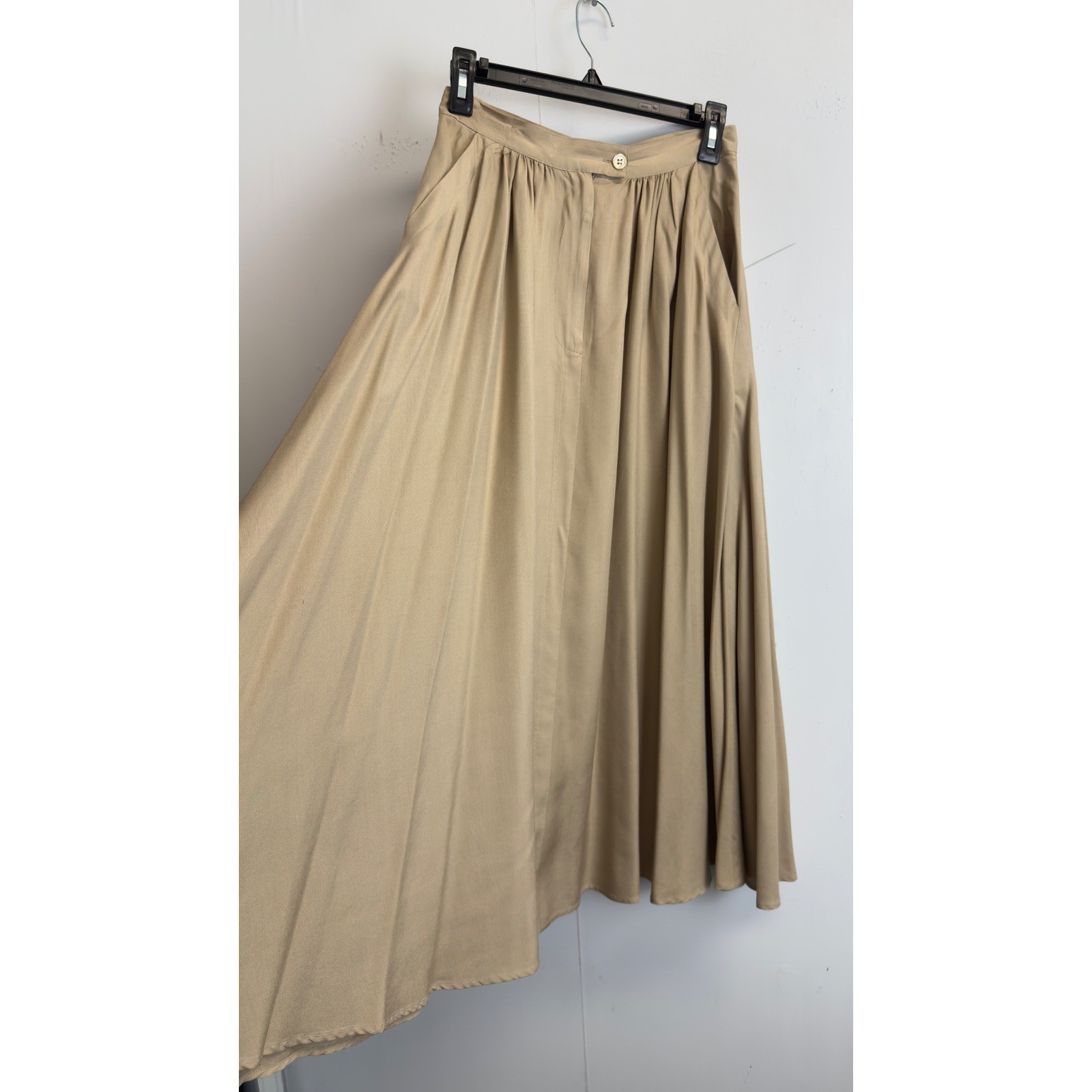 Adrienne Vittadini Vintage 100% Silk 2 Piece Safari Skirt Set Khaki Tan S/6