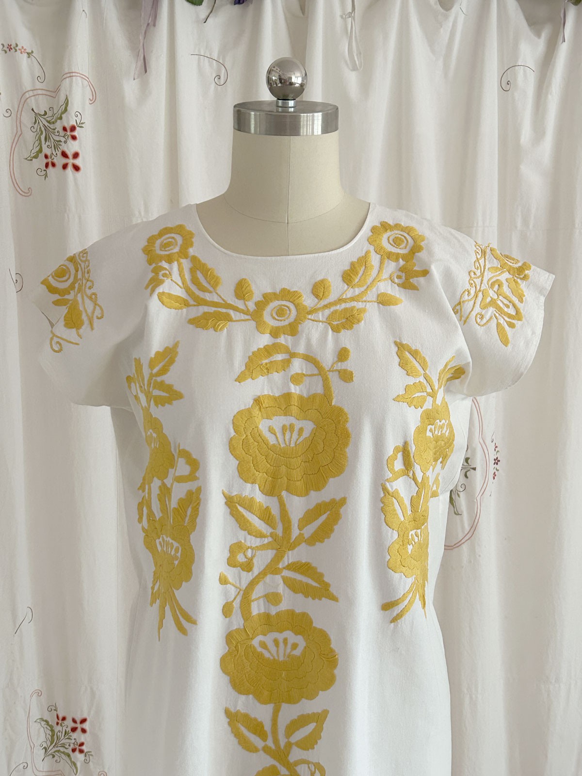 Vtg 70s Mexican Oaxacan Festival Maxi Dress L/XL White Cotton Hand Embroidered
