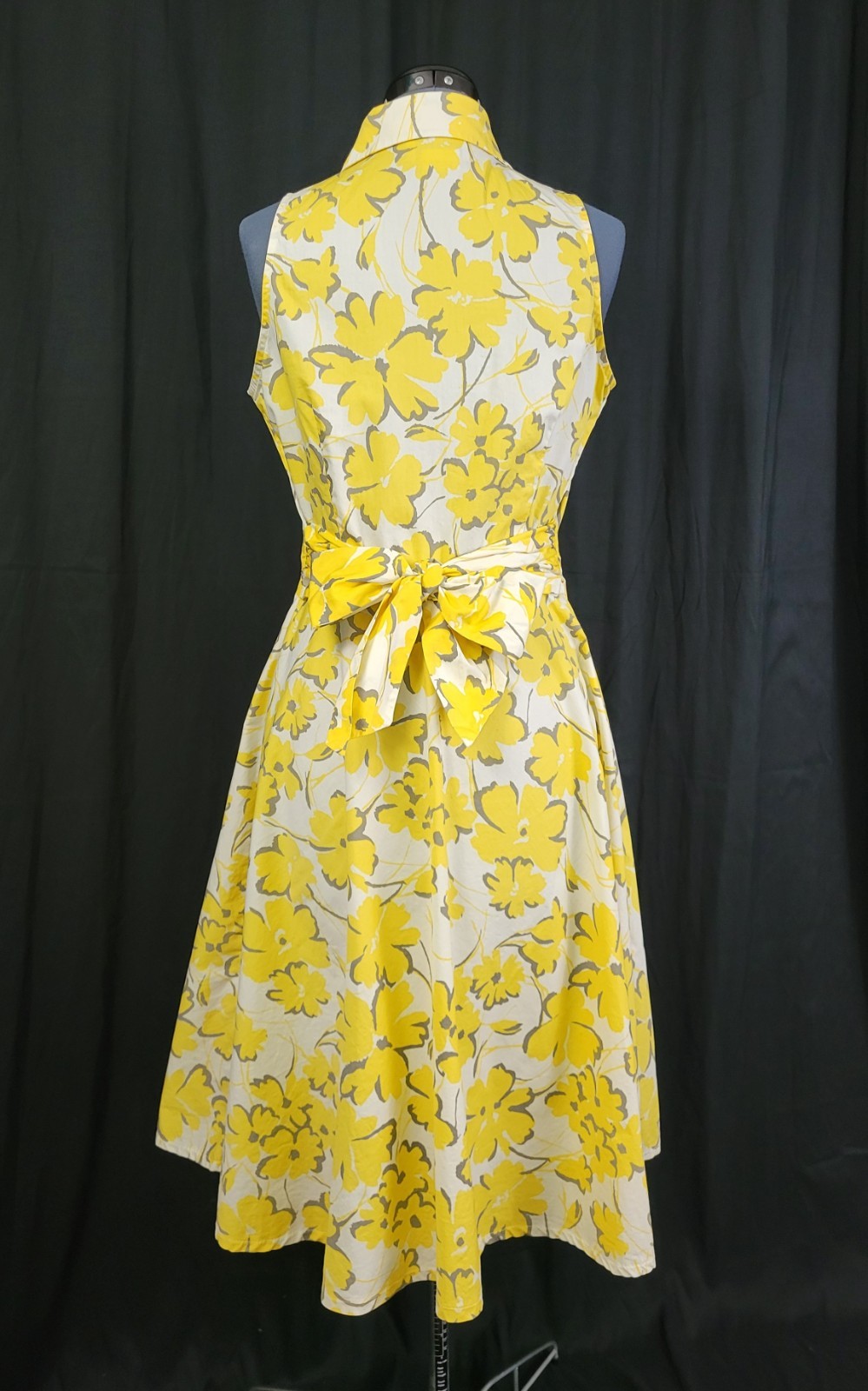 Vintage Karin Stevens White/Yellow/Grey Floral S/L Shirt Dress w Tie Size 10P