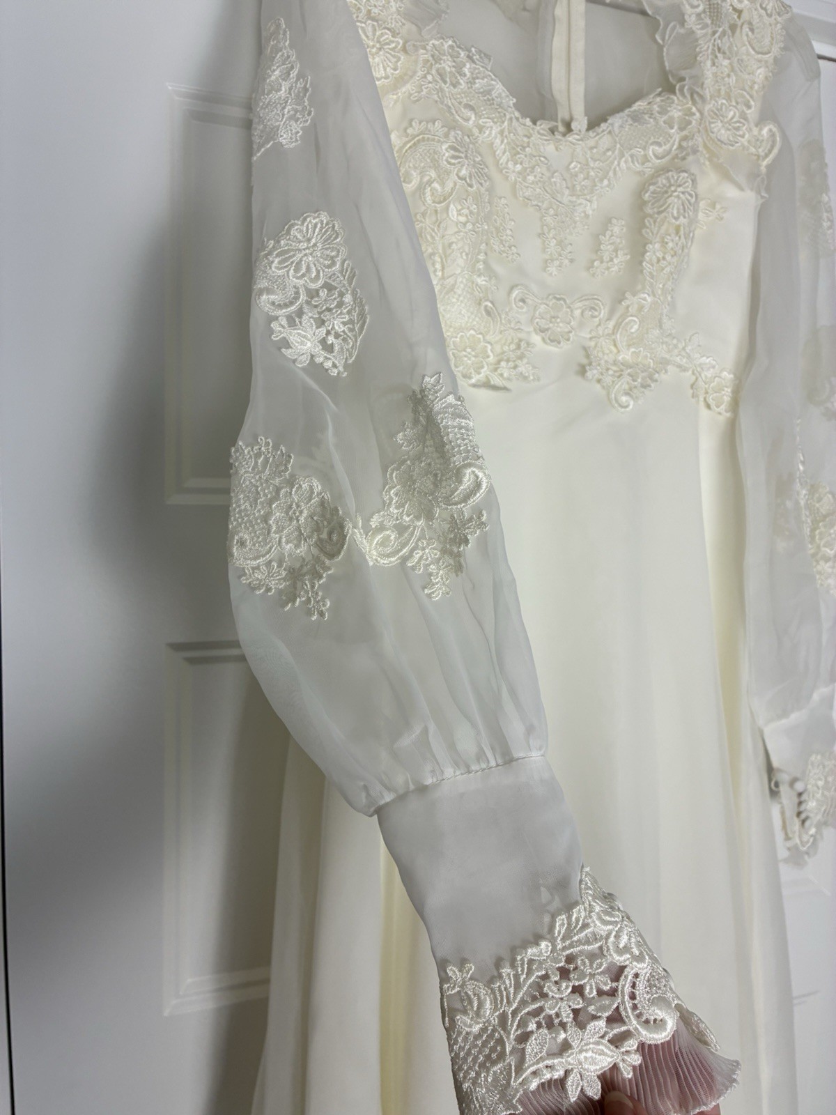 VTG ILGWU Victorian Wedding Dress Gown Sweetheart Neck with Train/Veil 8 Ivory