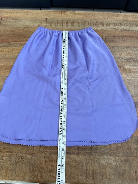 Blanche Half Slip Style 0222 Womens Size Large 25 in Length Purple USA Vintage