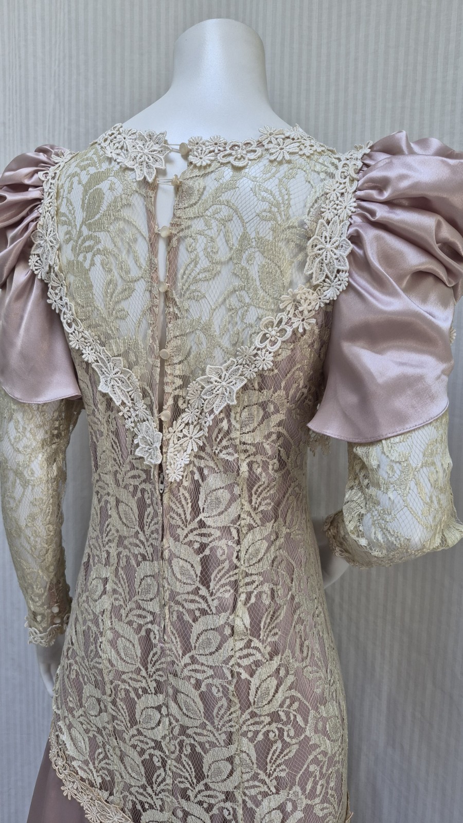 VTG 80s CACHET by Bari Protas Victorian Dusty Rose Satin & Lace Puff Slv Dress