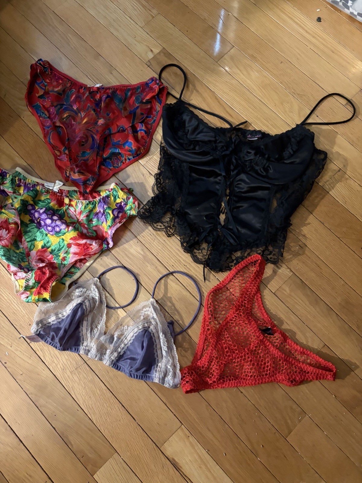 Vintage Victoria&rsquo;s Secret Frederick’s Of Hollywood Yves San Laurent