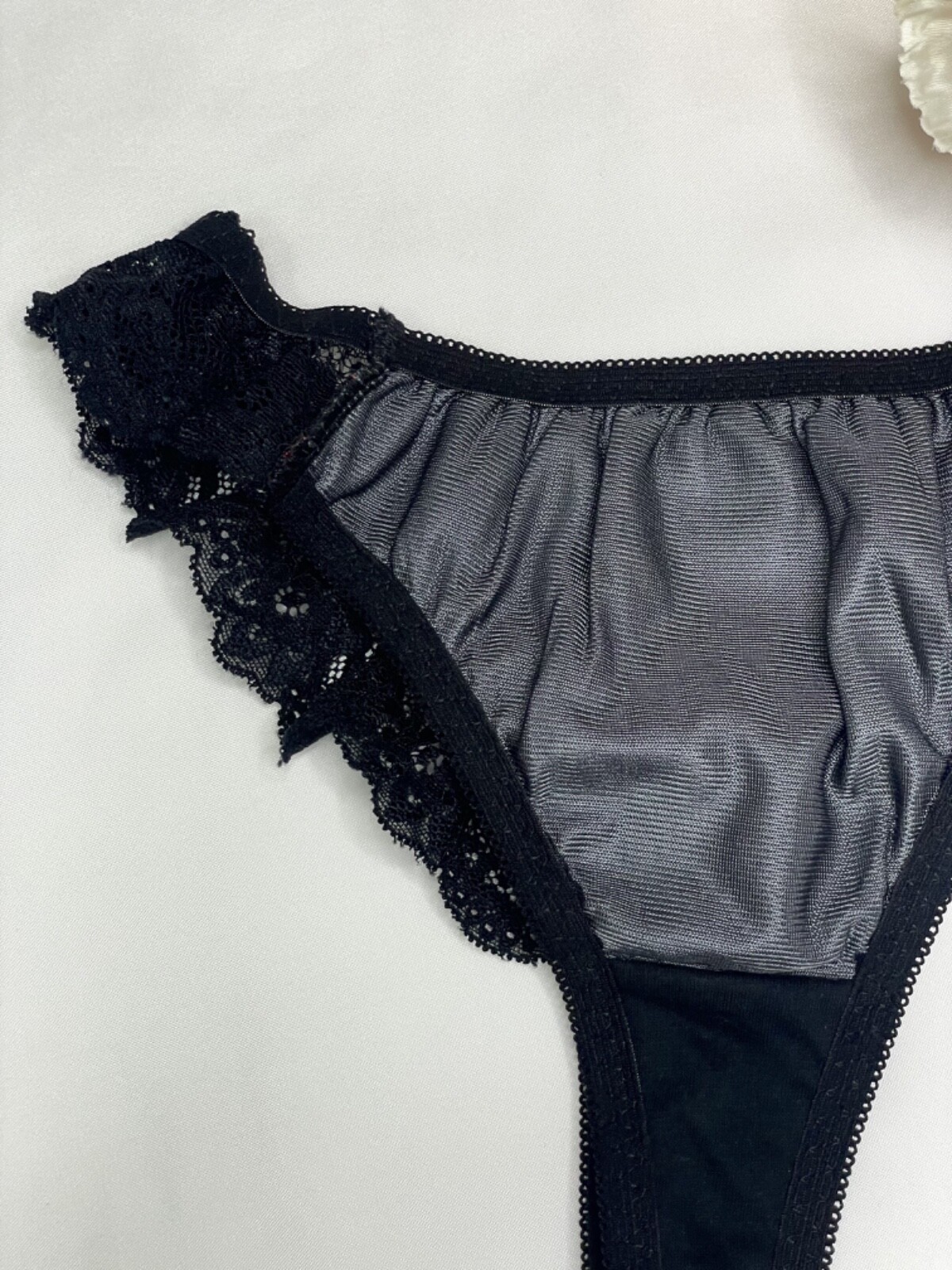 Vtg Deep Black Polyester Spandex String Panty Sz.5~6 Sheer Floral Lace Briefs