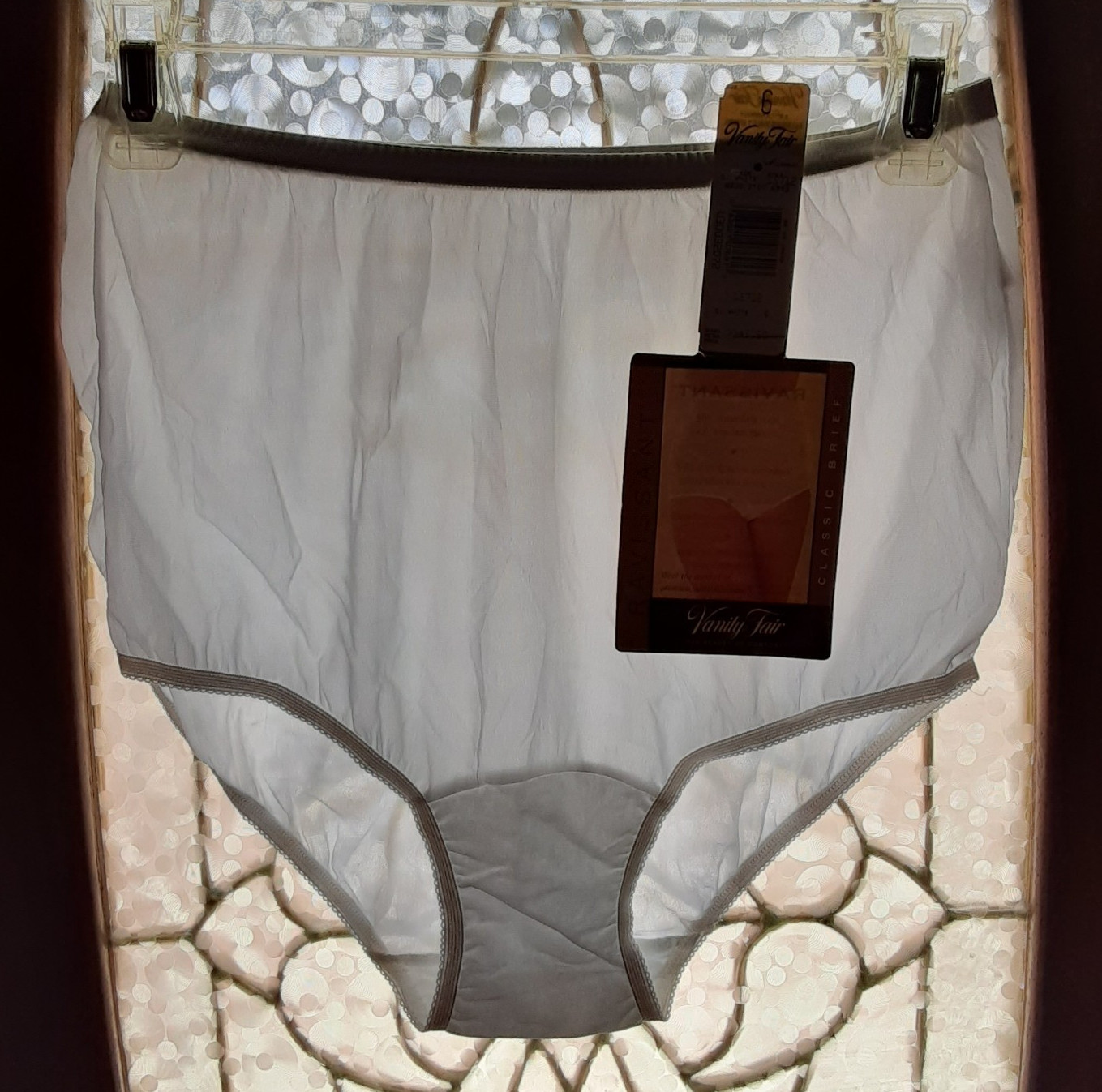 Vanity Fair Shiny Nylon Granny Panties Size 6 White Ravissant NWT Cotton Gusset