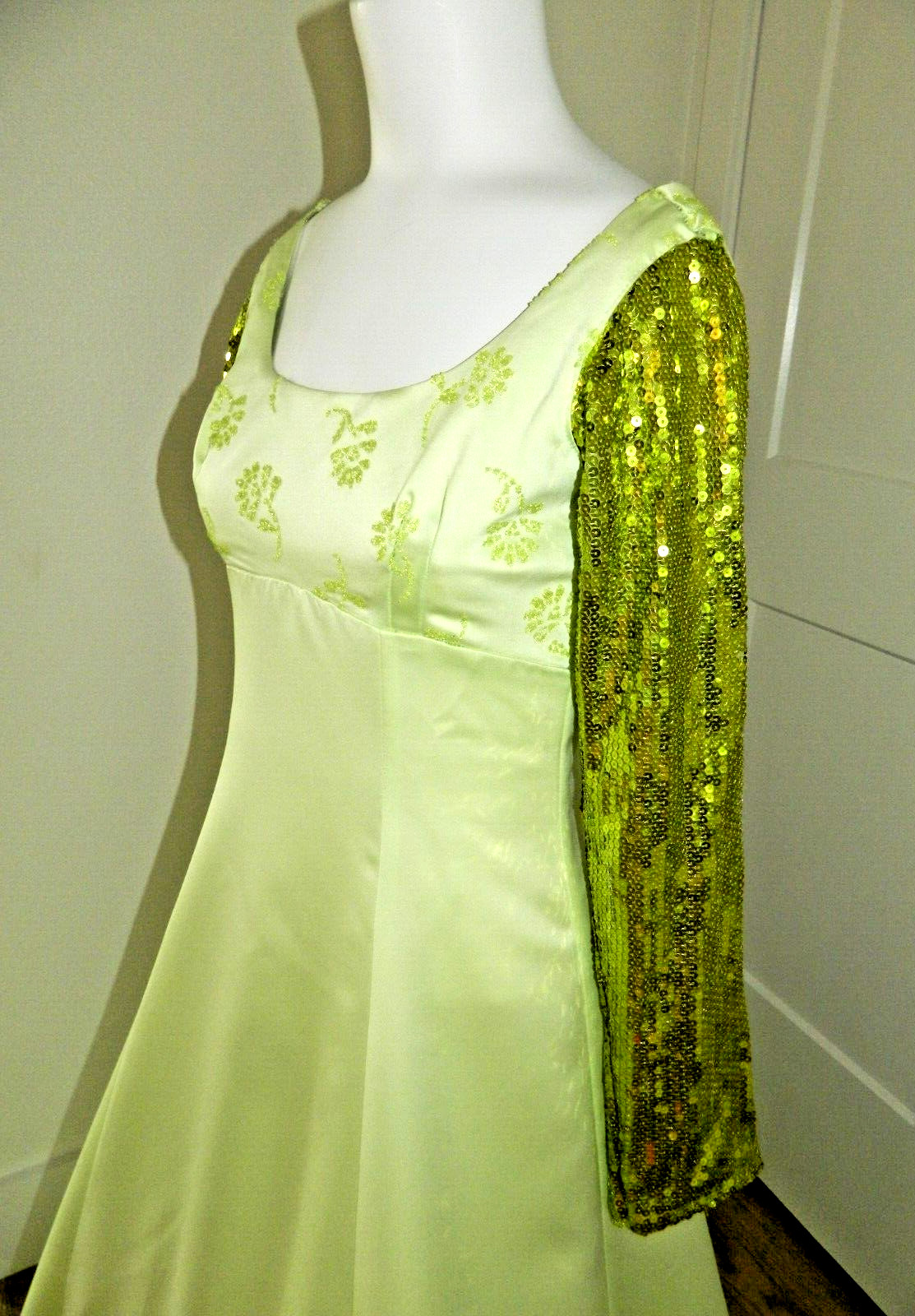 Vtg. Zum Zum Lime Green Sequin Special Occasion Prom Dress sz 5/6