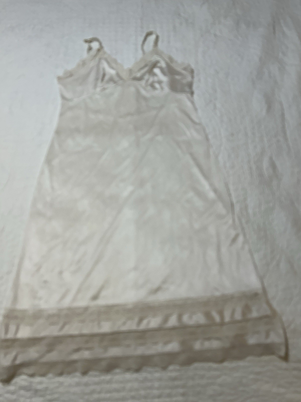 VTG Vanity Fair Size 36 Slip Nylon Full Dress Lingerie USA Cream Lace 40” Long