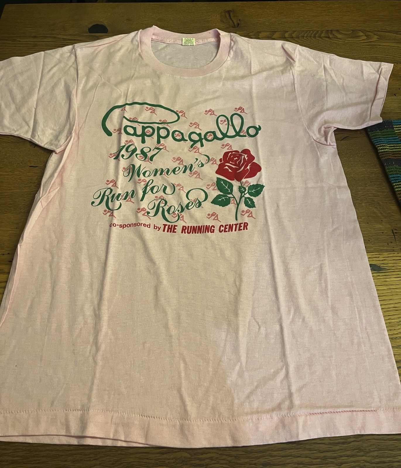 Vintage Pappagallo 1987 Women’s Run for Roses Tshirt Size XL Single Stitch