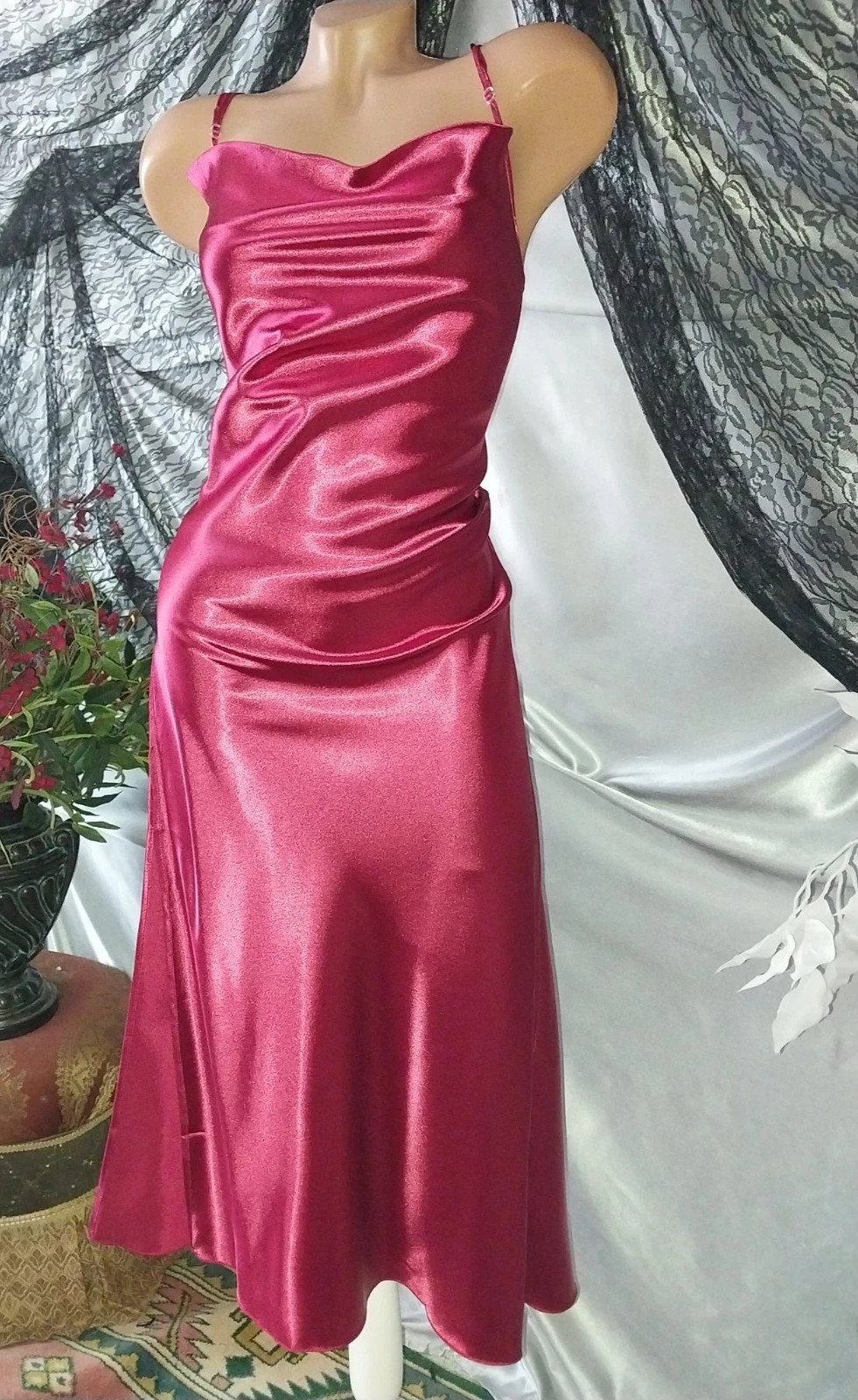 VTG SATIN SHINY GARNET COWL DRAPE NEGLIGEE NIGHTGOWN LUX LINGERIE 46&Prime;/44&Prime; NWOT