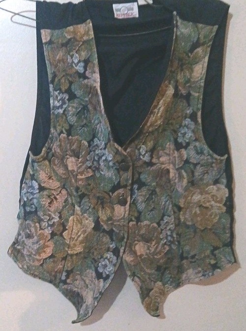 Vintage Denim Republic 90s Black Floral Embroidery Tapestry Vest Medium