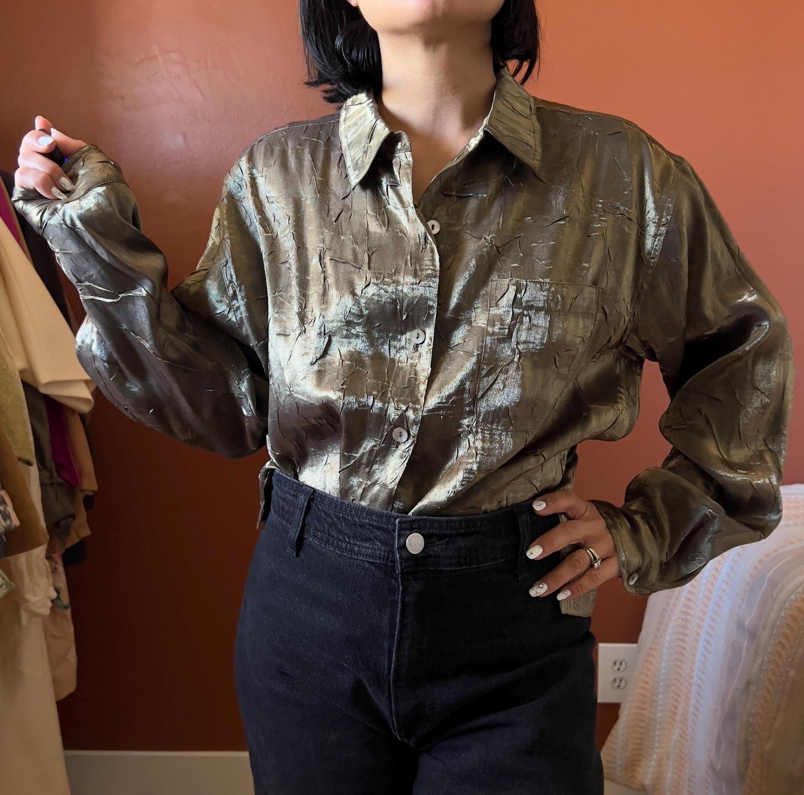 vintage chicos gold crinkle blouse rayon blend size 2 Large